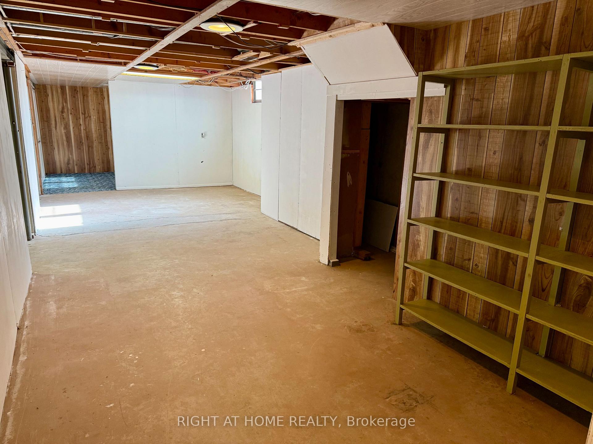 Photo 29 of 42 Cleadon Drive, Ottawa, Crystal Beach — HOMEH