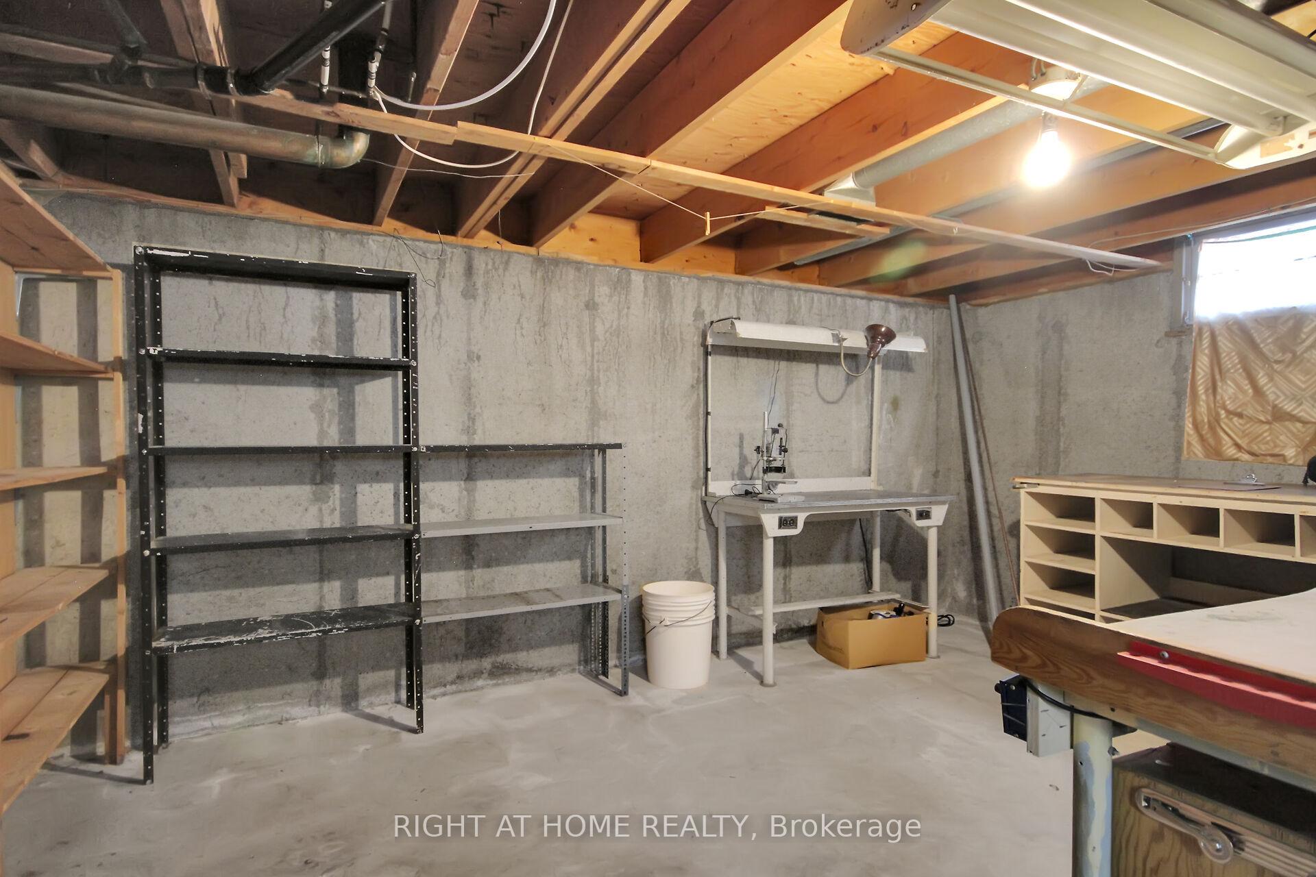 Photo 33 of 42 Cleadon Drive, Ottawa, Crystal Beach — HOMEH