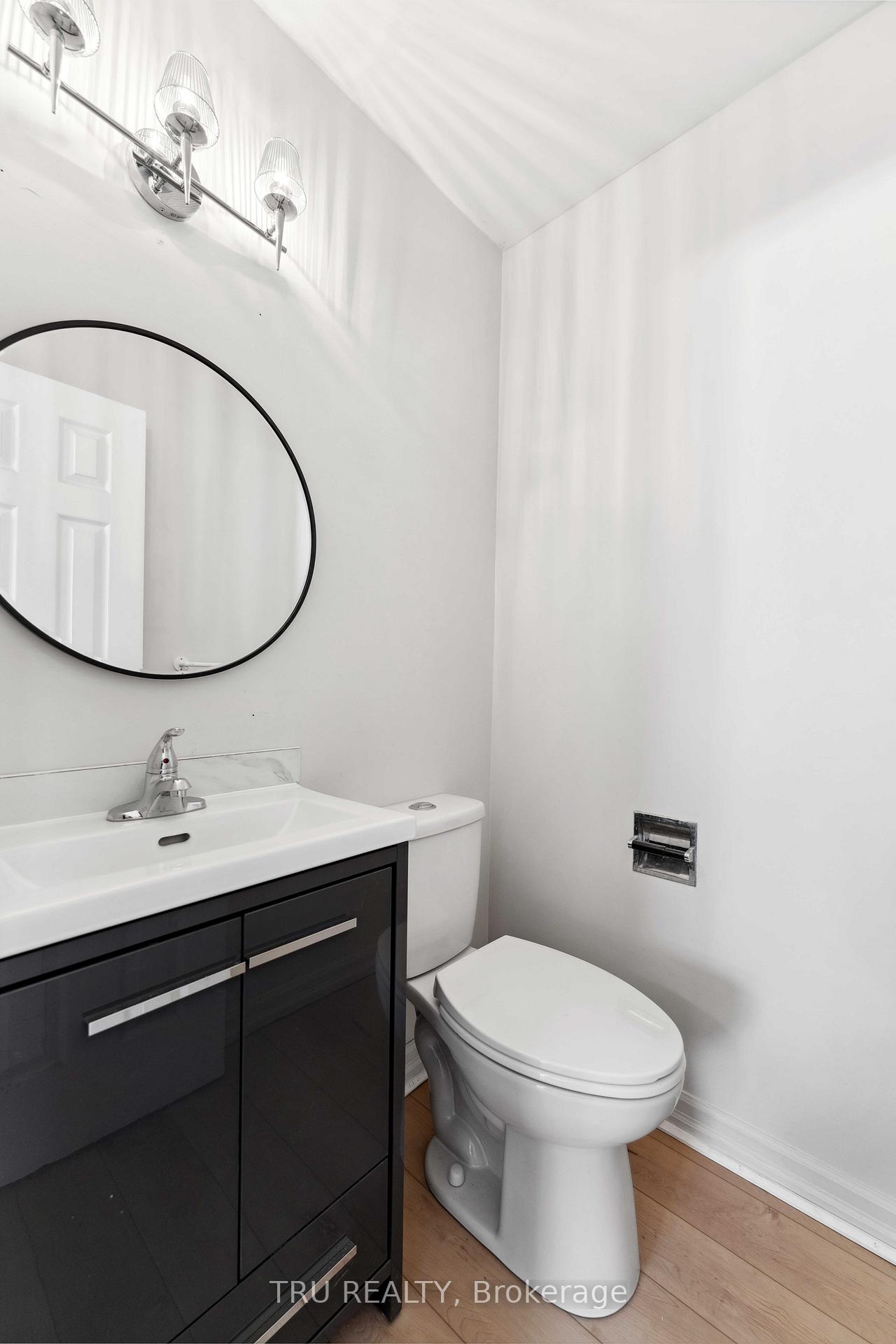 Photo 10 of 85 Hadley Circle, Ottawa, Bells Corners — HOMEH