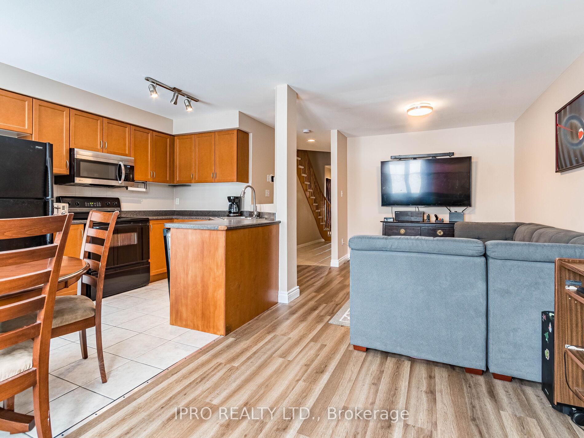 Photo 8 of Unit 33, 134 Terni Boulevard, Hamilton, Broughton — HOMEH