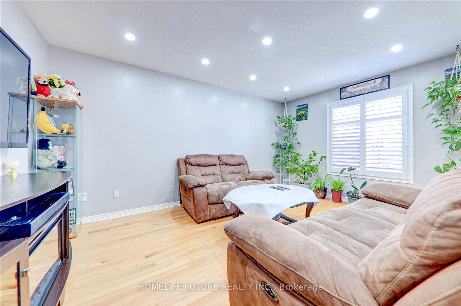 Photo 16 of 14 Camill Avenue, Ajax, Northeast Ajax — HOMEH