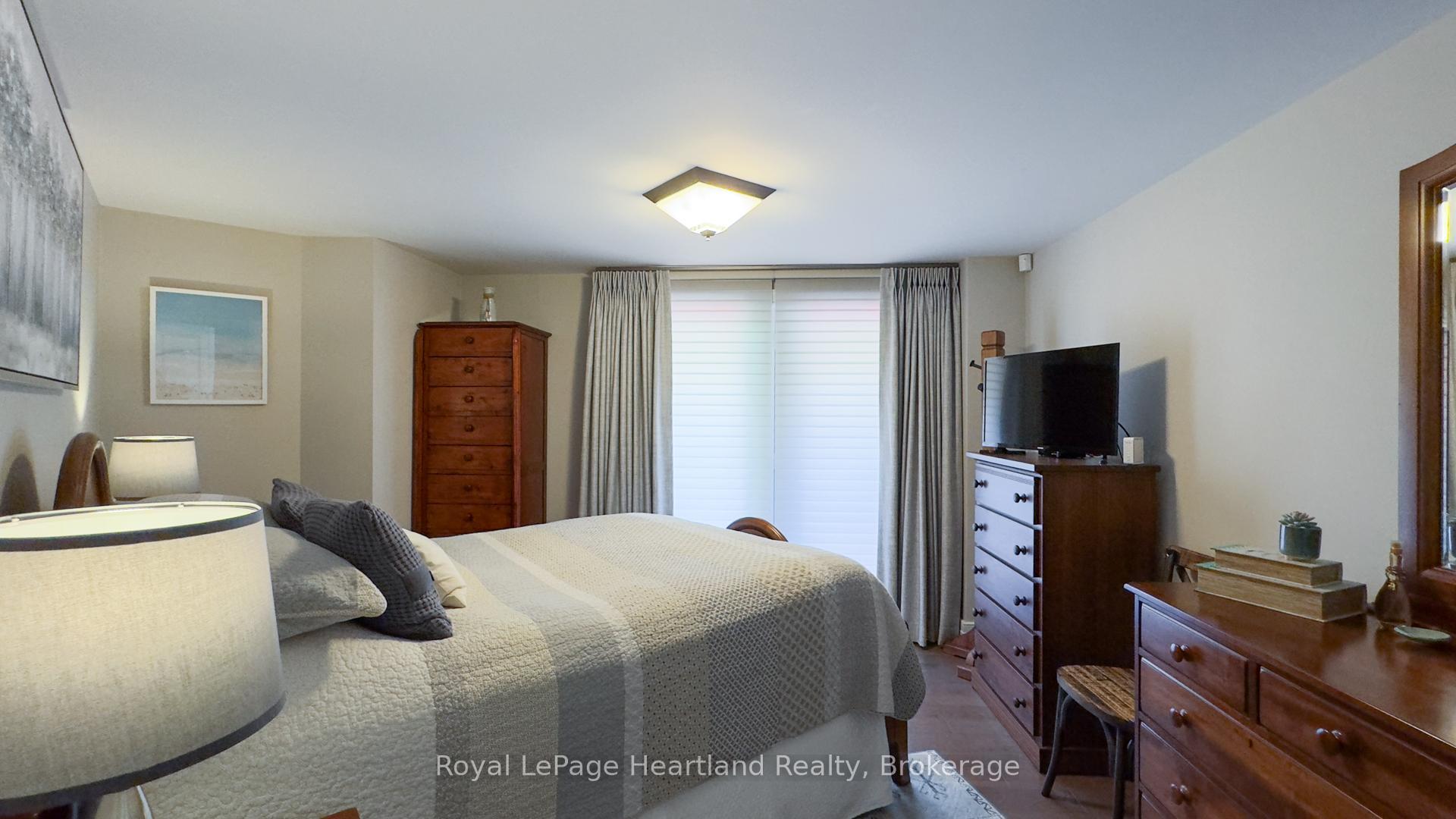 Photo 8 of Unit 100, 5 Cobourg Street, Goderich, Goderich (Town) — HOMEH