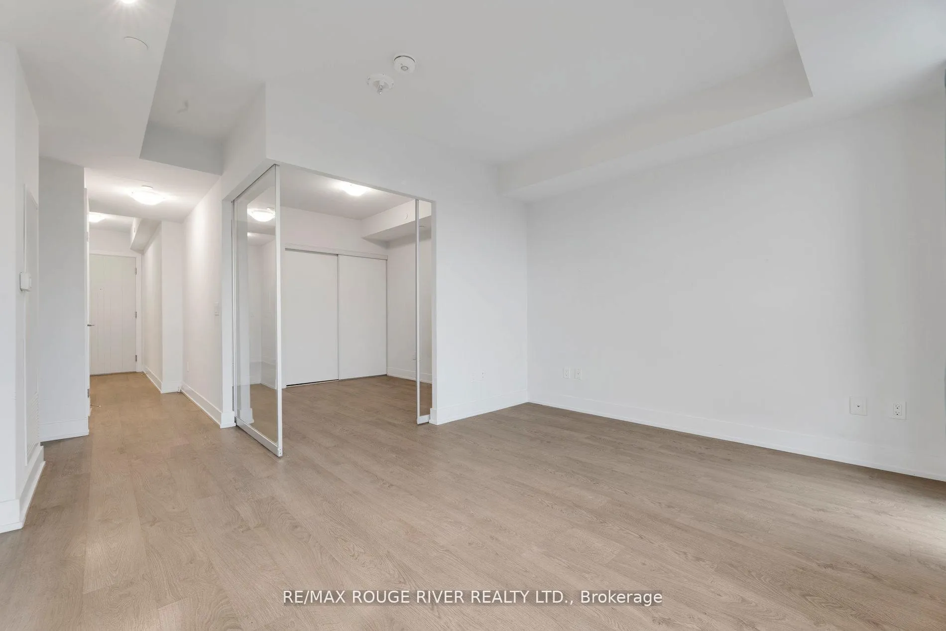 Photo 12 of Unit 1001, 2550 Simcoe Street, Oshawa, Windfields — HOMEH