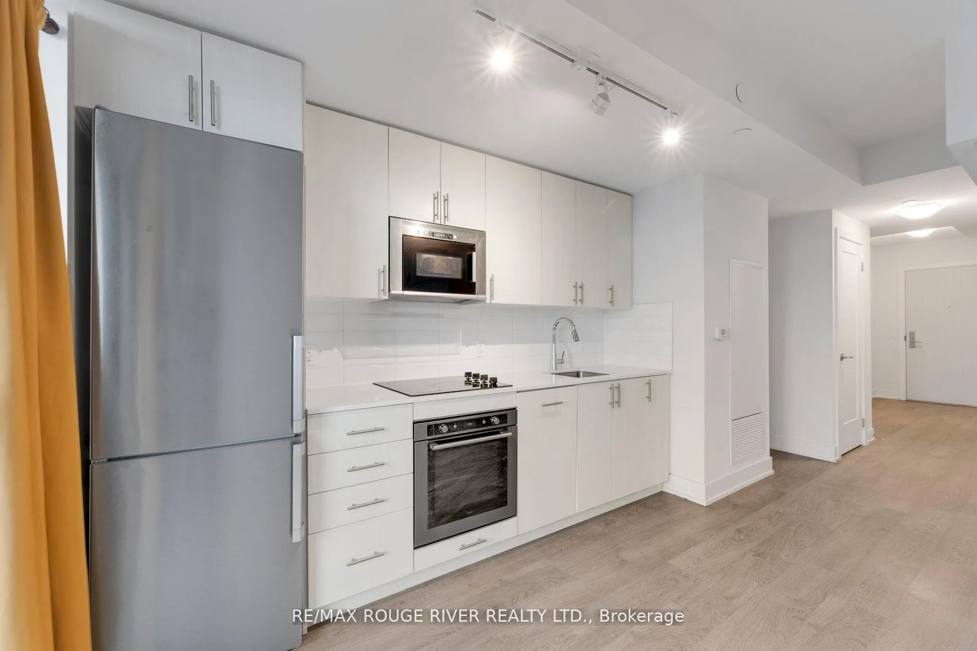 Photo 13 of Unit 1001, 2550 Simcoe Street, Oshawa, Windfields — HOMEH