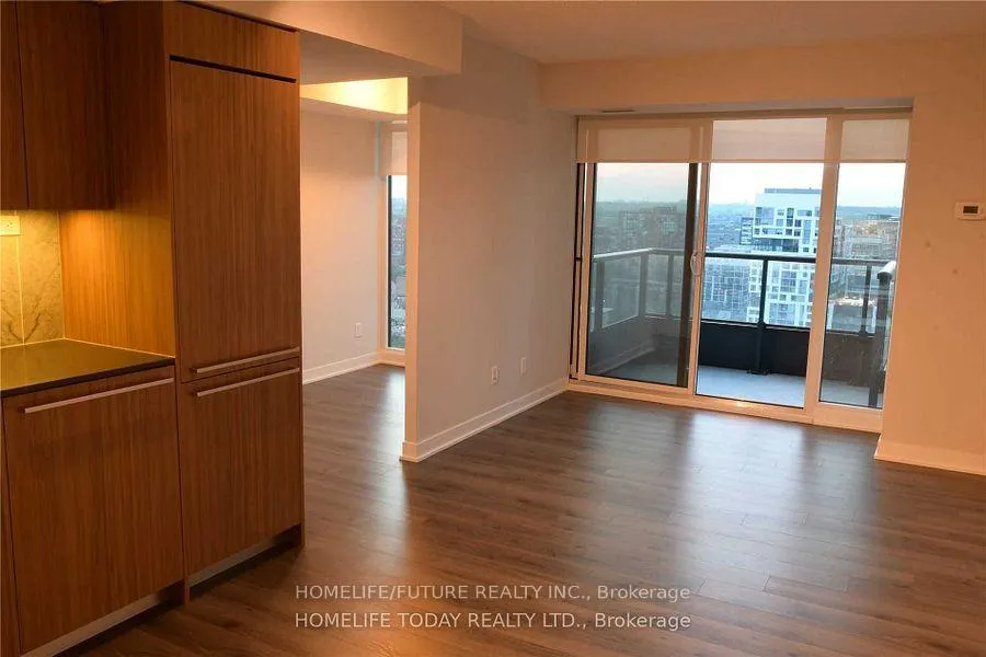 Front of Unit 2706, 70 Queens Wharf Road