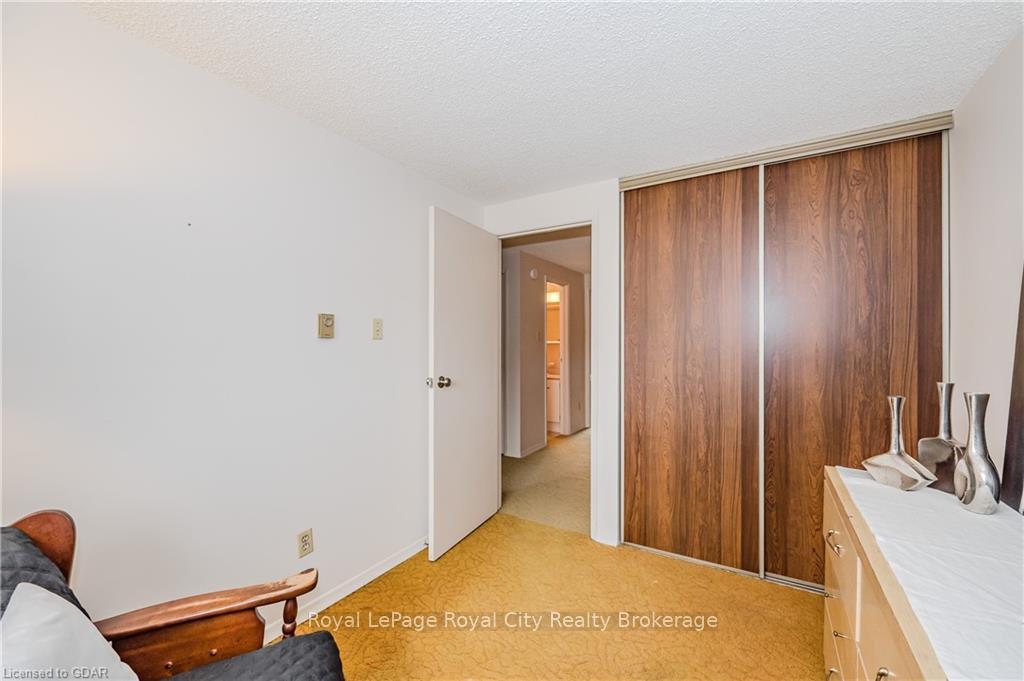 Photo 25 of Unit 5, 2 Worton Avenue, Guelph, Willow West/Sugarbush/West Acres — HOMEH