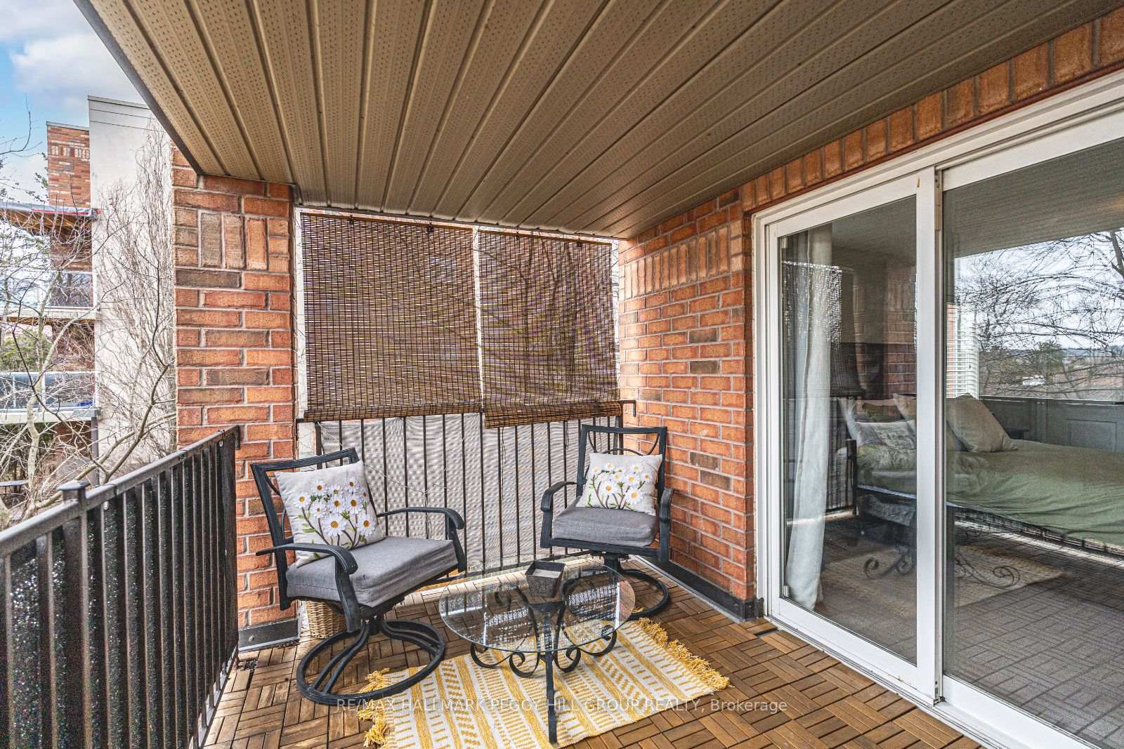 Photo 13 of Unit 203, 117 Edgehill Drive, Barrie, Letitia Heights — HOMEH