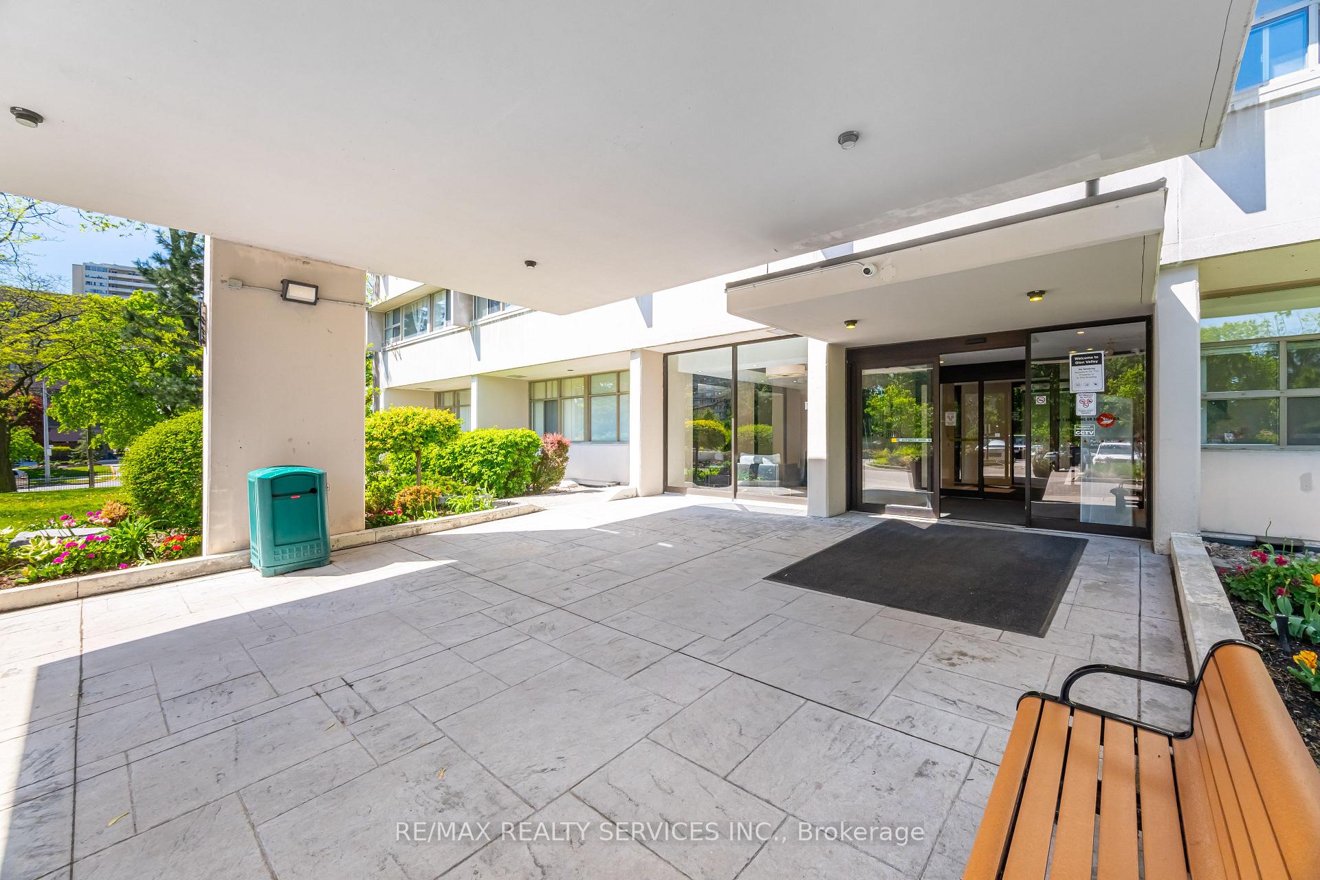 Photo 4 of Unit 2304, 715 Don Mills Road, Toronto, Flemingdon Park — HOMEH