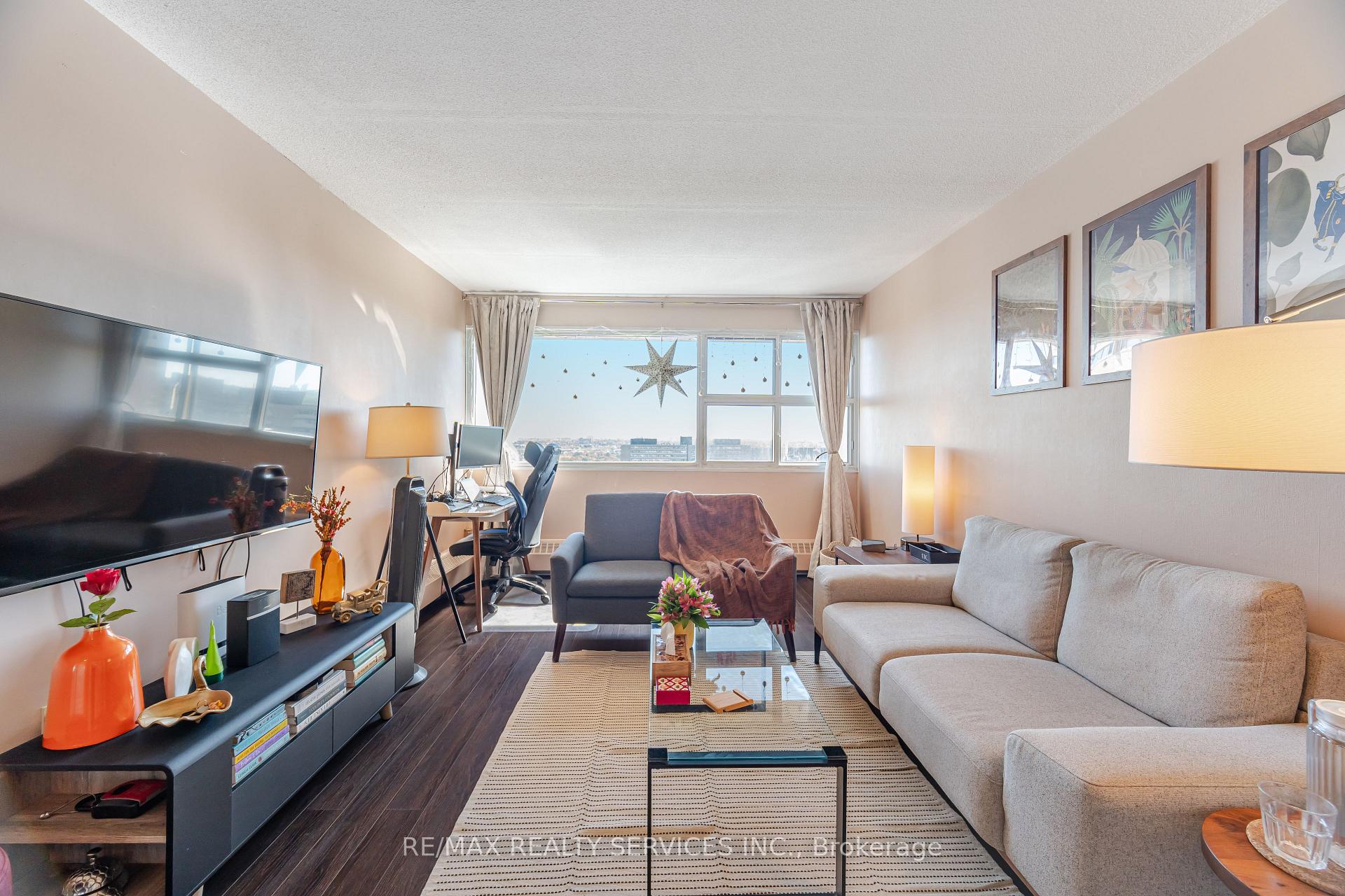 Photo 9 of Unit 2304, 715 Don Mills Road, Toronto, Flemingdon Park — HOMEH