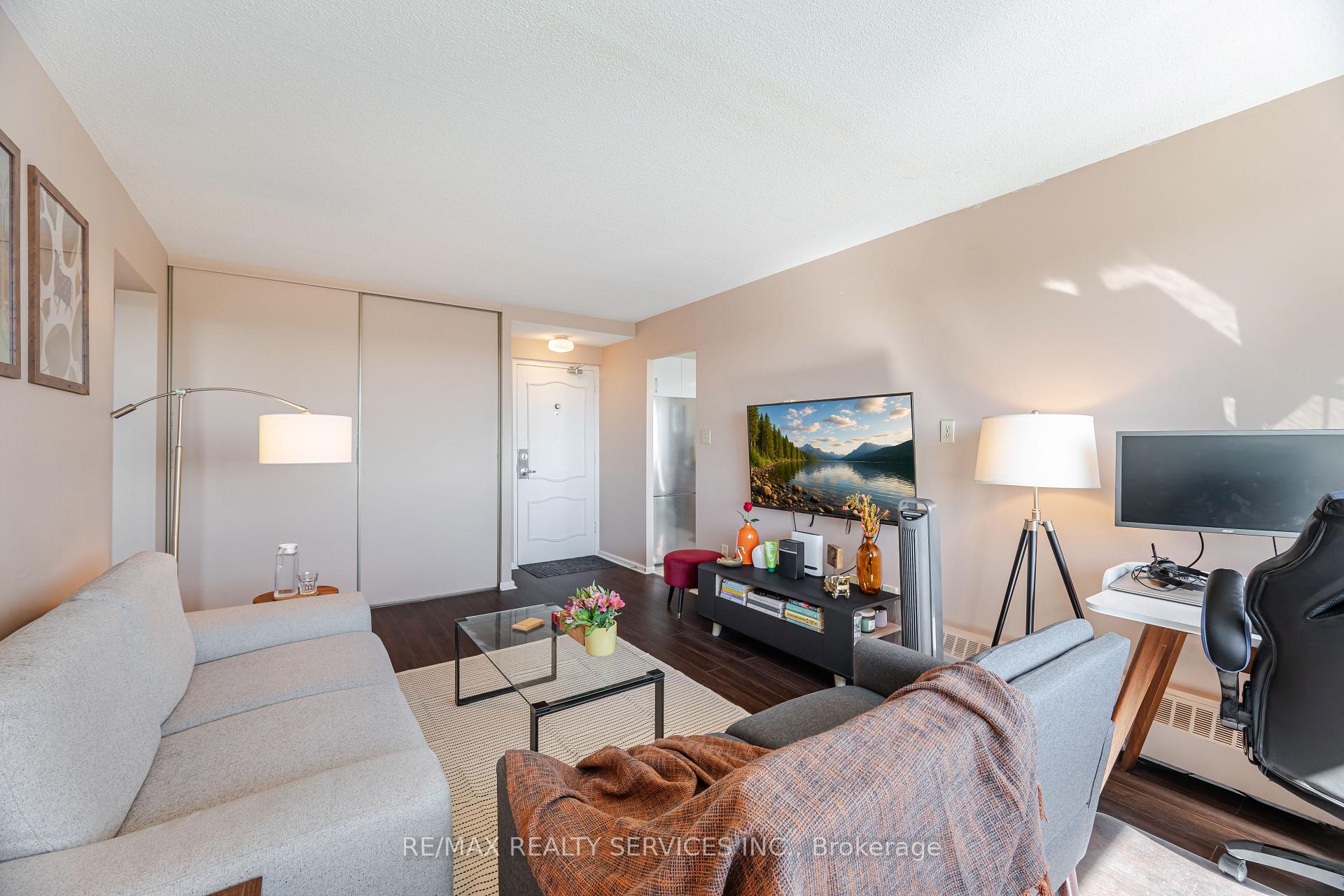 Photo 12 of Unit 2304, 715 Don Mills Road, Toronto, Flemingdon Park — HOMEH