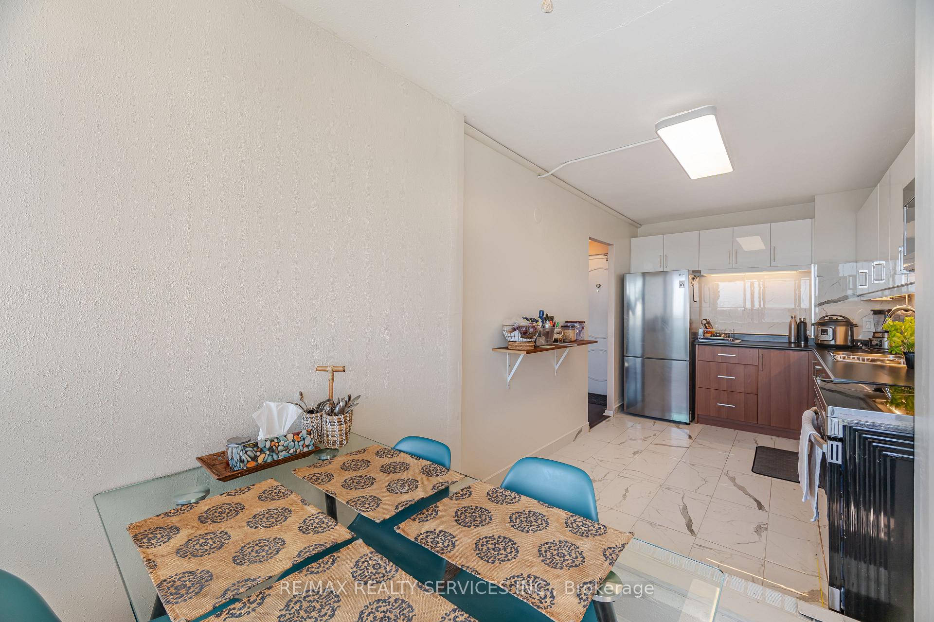 Photo 17 of Unit 2304, 715 Don Mills Road, Toronto, Flemingdon Park — HOMEH