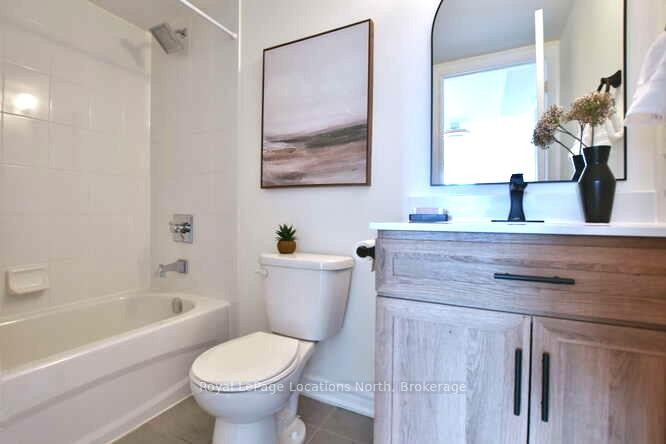 Photo 17 of Unit 307, 5 Anchorage Crescent, Collingwood — HOMEH