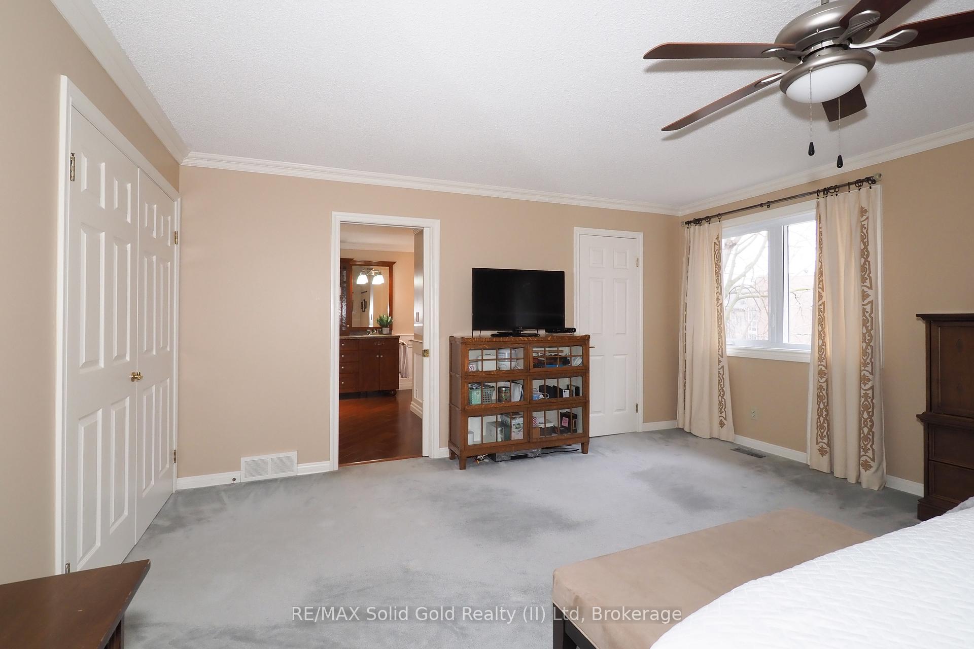 Photo 21 of Unit 6, 405 Glasgow Street, Kitchener — HOMEH