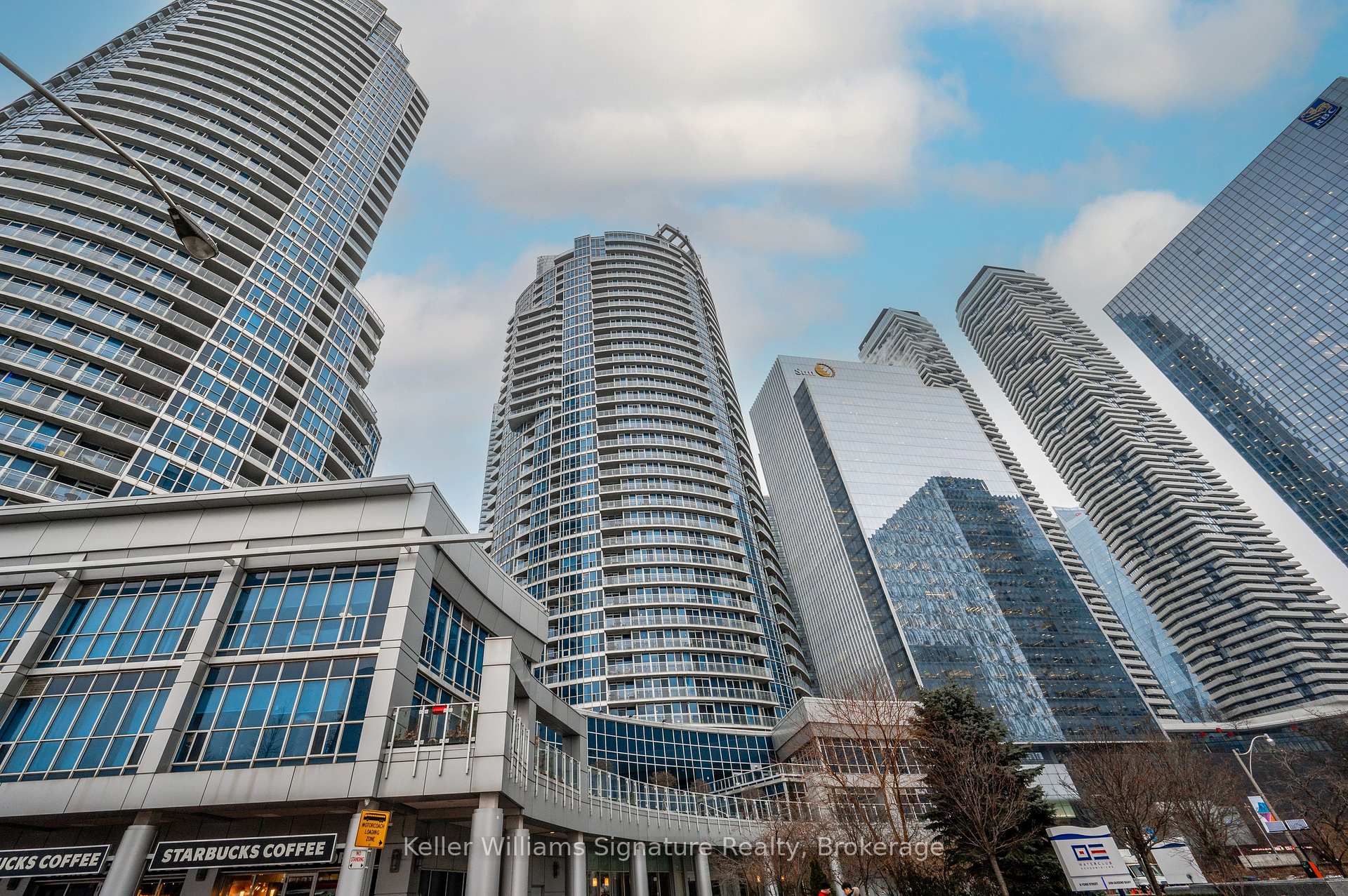 Front of Unit 1010, 8 York Street