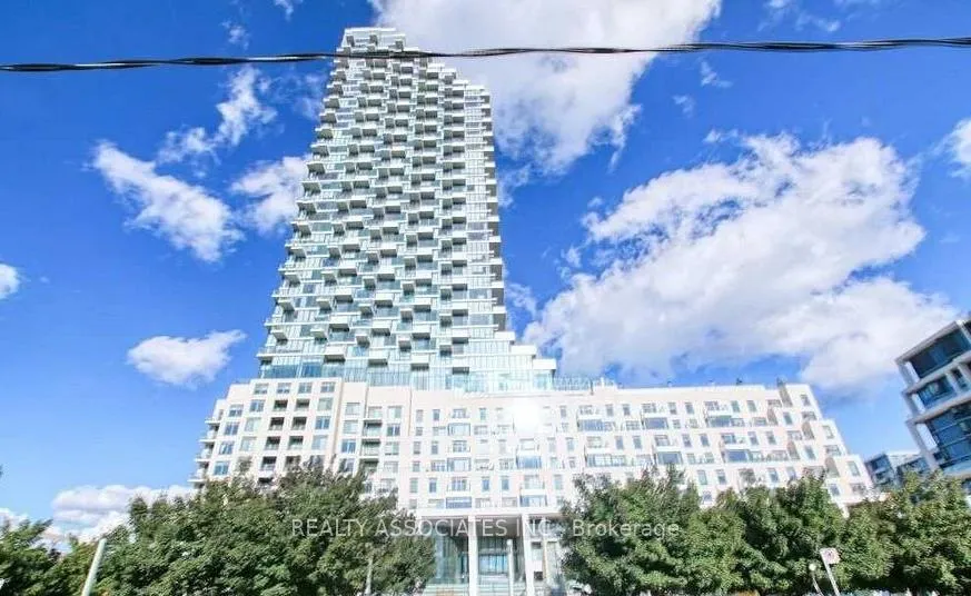 Front of Unit 806, 12 Bonnycastle Street
