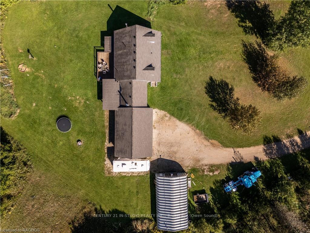 Photo 5 of 716774 West Back Line, Chatsworth — HOMEH