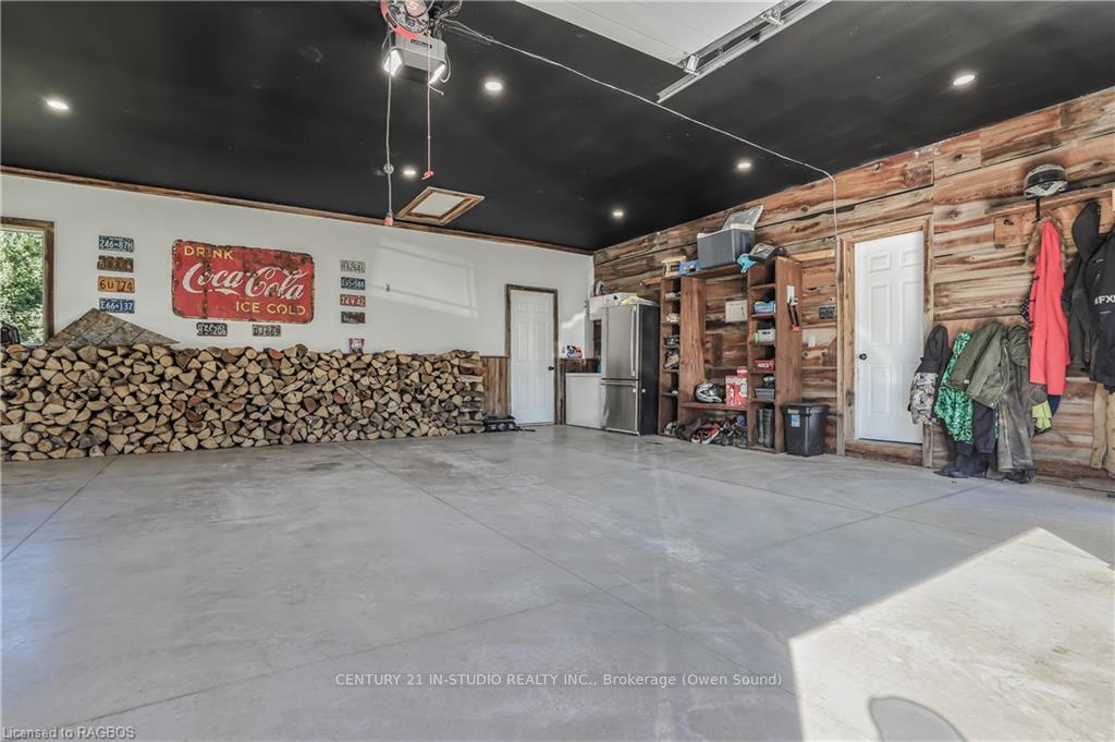 Photo 38 of 716774 West Back Line, Chatsworth — HOMEH