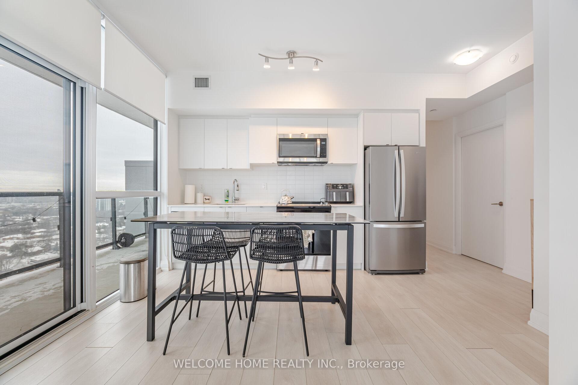 Front of Unit 1809, 1461 Lawrence Avenue W