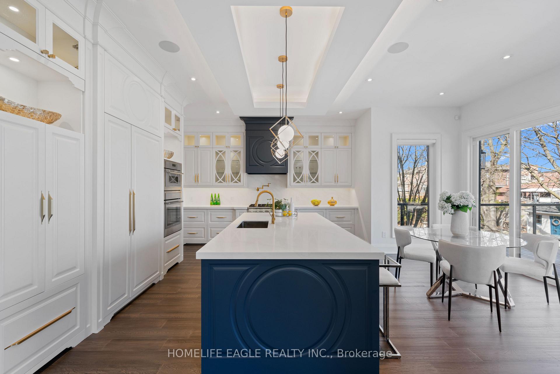 Photo 6 of 24 Royal Road, Aurora, Aurora Village — HOMEH