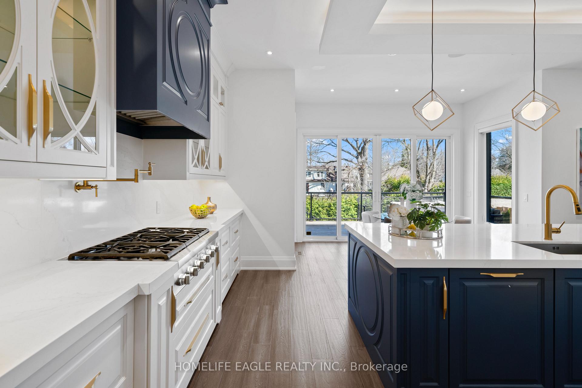 Photo 9 of 24 Royal Road, Aurora, Aurora Village — HOMEH