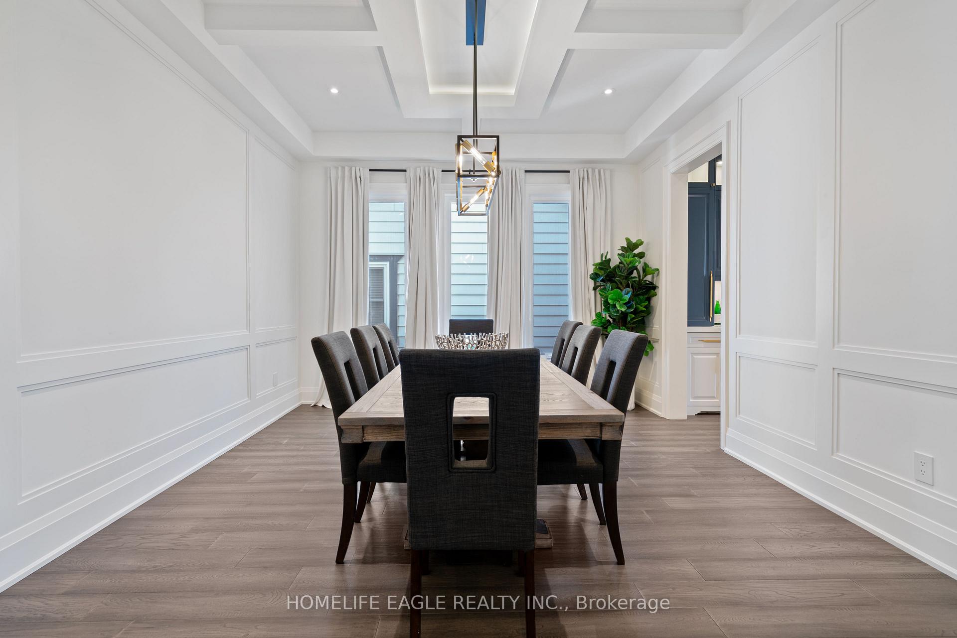 Photo 15 of 24 Royal Road, Aurora, Aurora Village — HOMEH