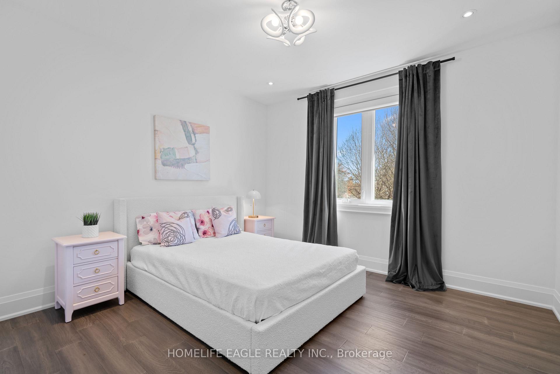 Photo 32 of 24 Royal Road, Aurora, Aurora Village — HOMEH