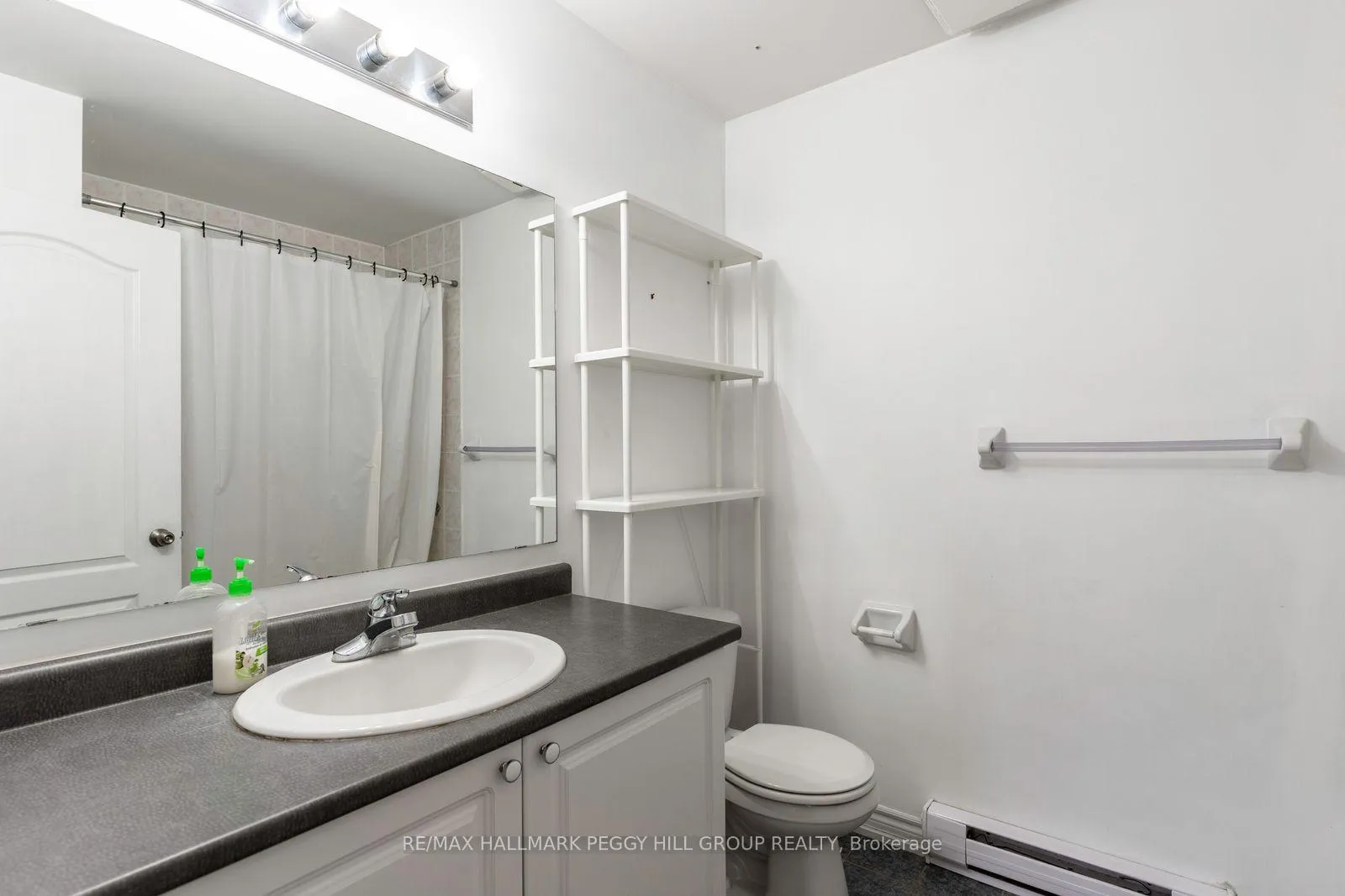Photo 10 of Unit 2, 141 Sydenham Wells, Barrie, Georgian Drive — HOMEH