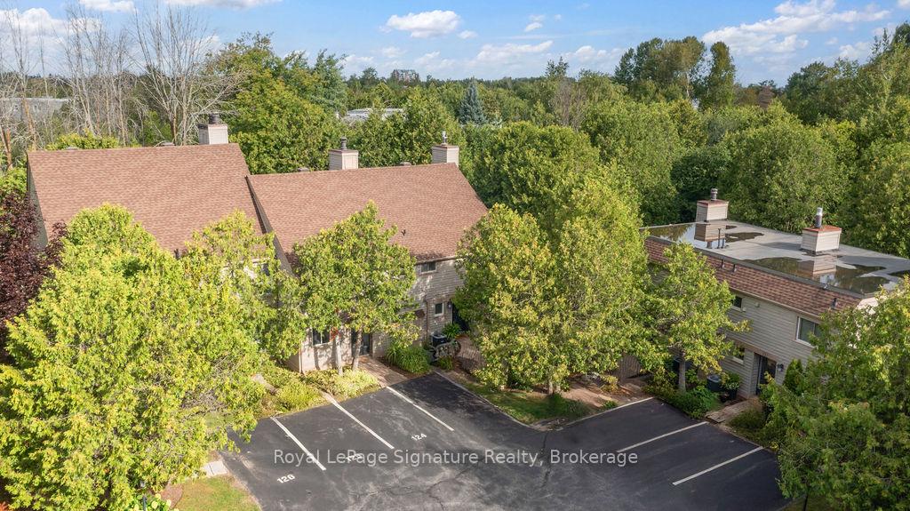 Front of 124 Escarpment Crescent