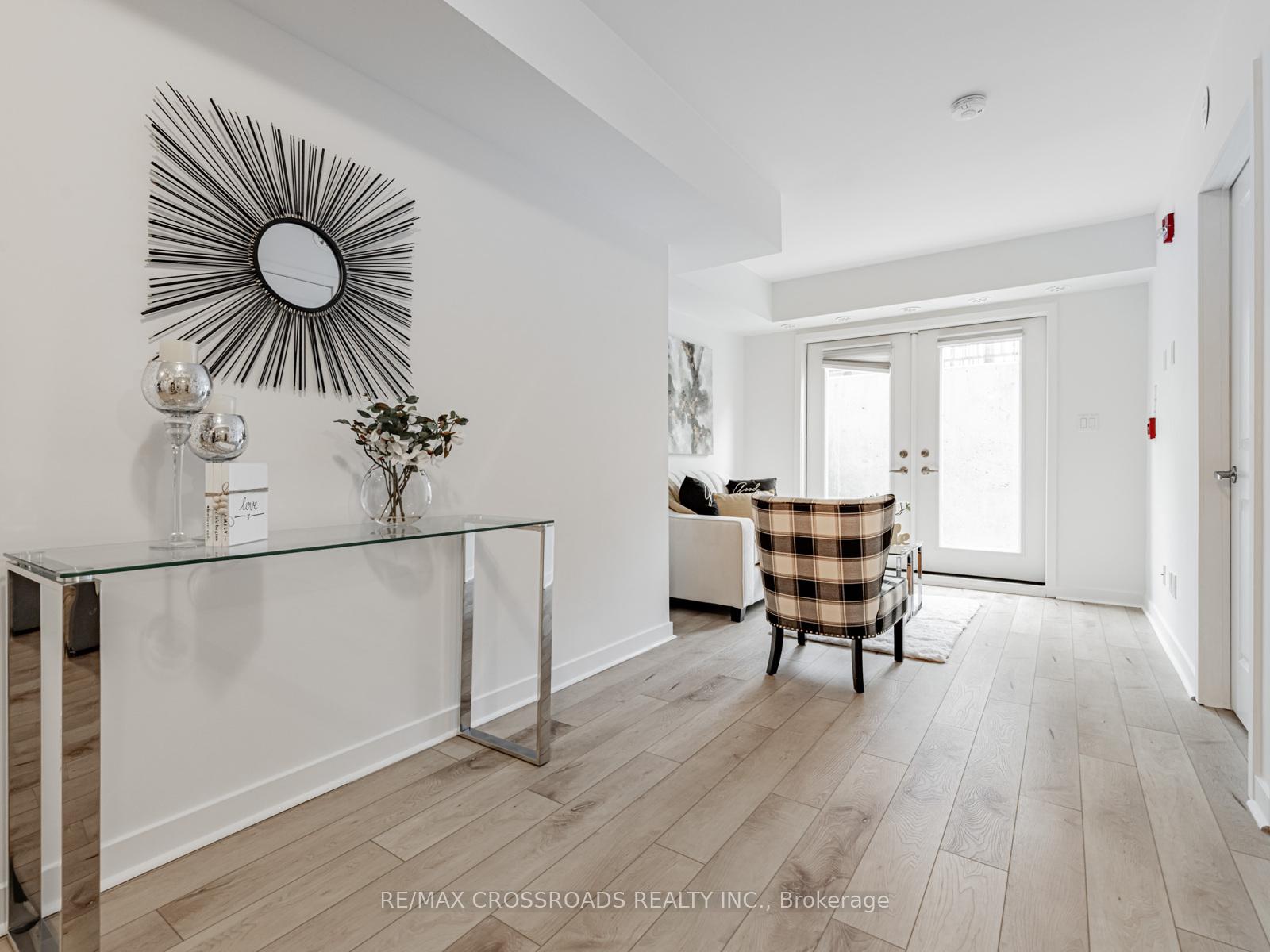 Photo 10 of Unit 4, 12 Marquette Avenue, Toronto, Englemount-Lawrence — HOMEH