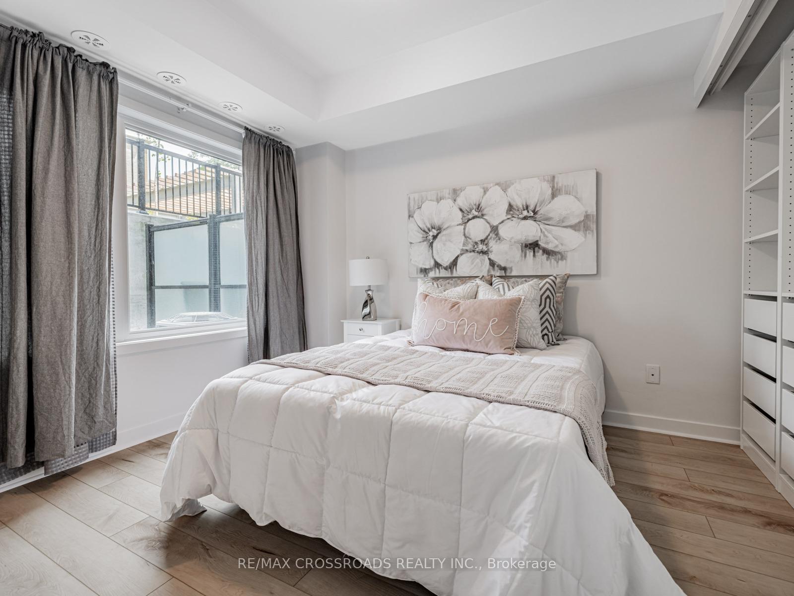 Photo 19 of Unit 4, 12 Marquette Avenue, Toronto, Englemount-Lawrence — HOMEH
