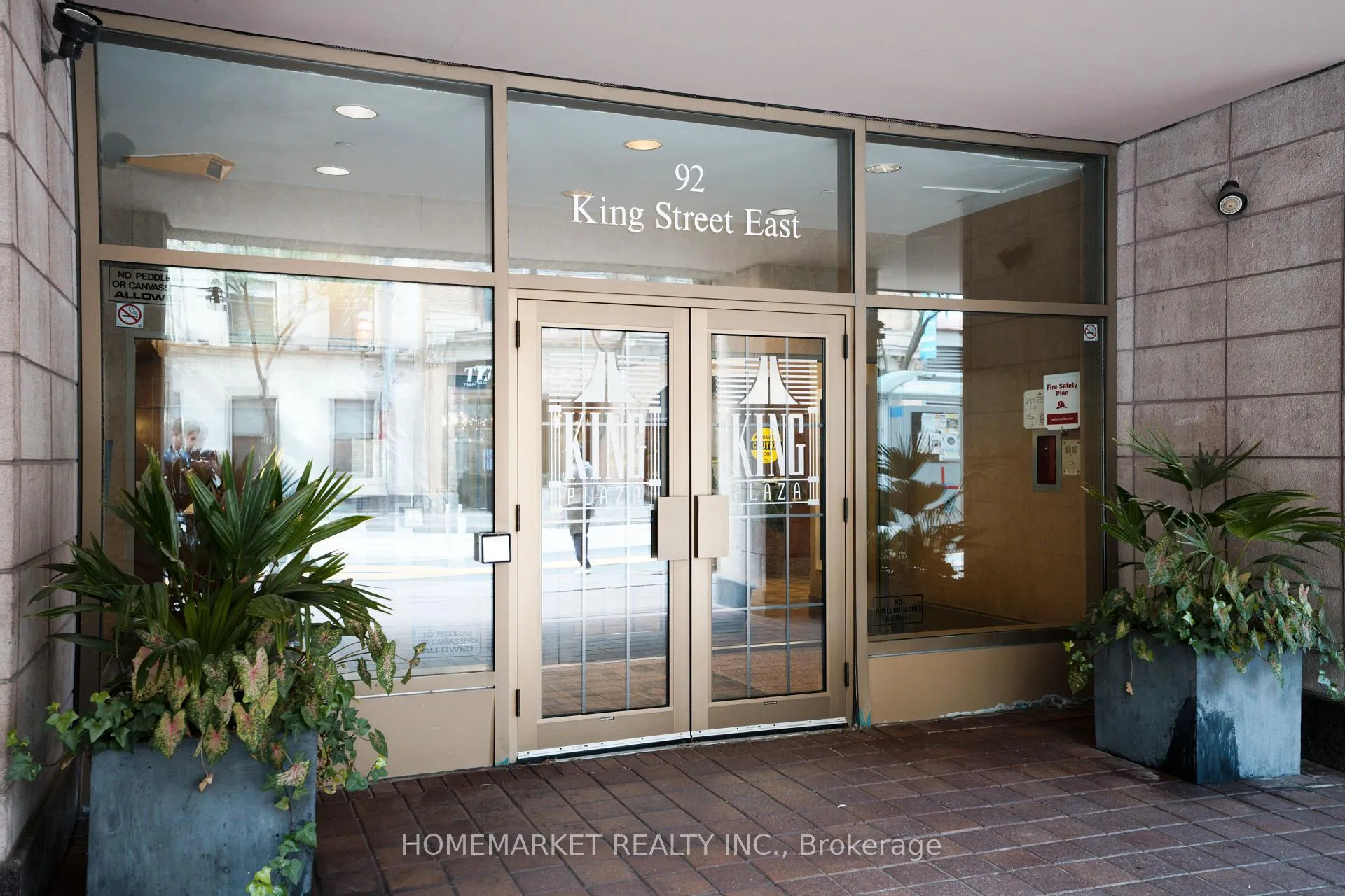 Photo 1 of Unit 411, 92 King Street E, Toronto, Church-Yonge Corridor — HOMEH