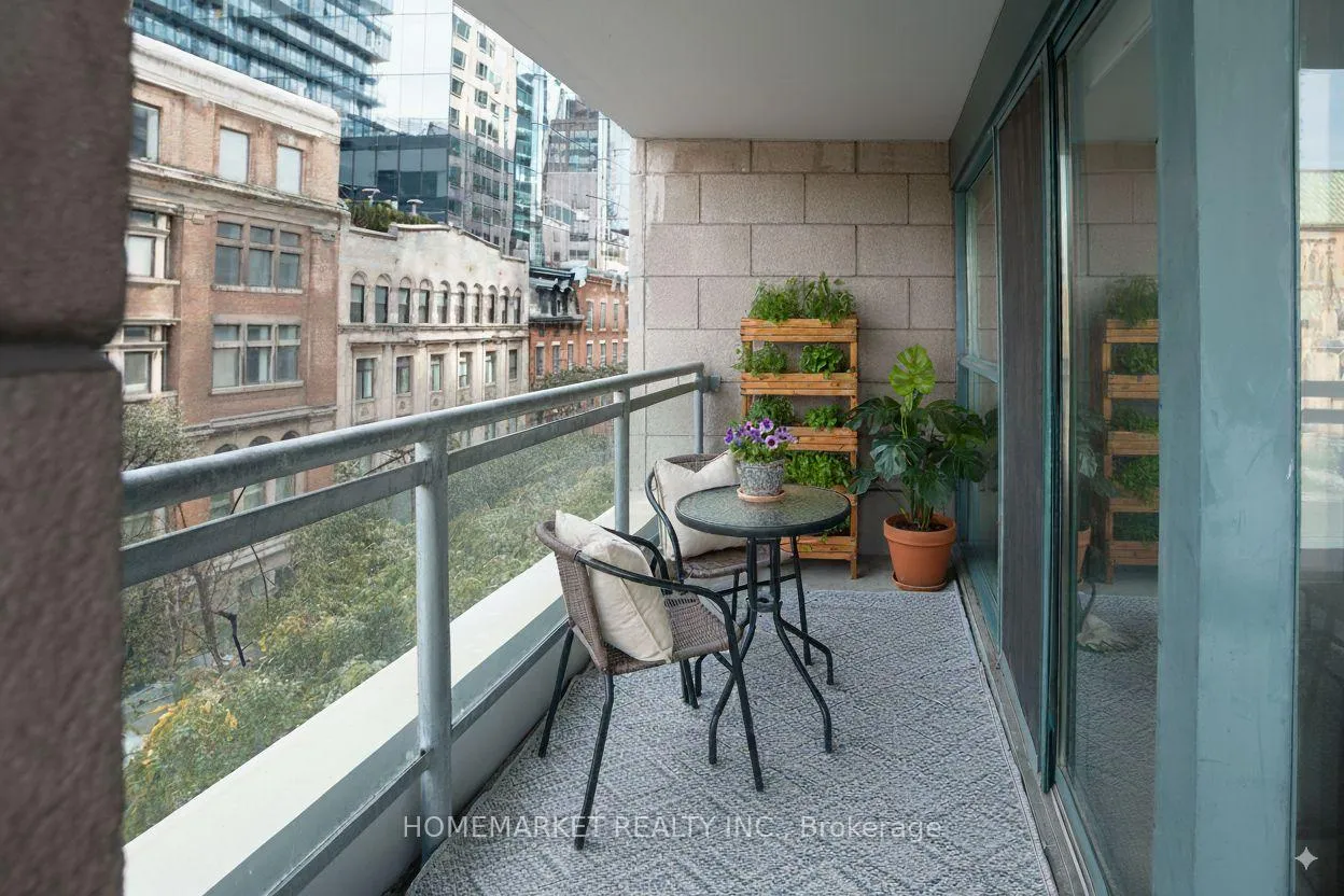Photo 6 of Unit 411, 92 King Street E, Toronto, Church-Yonge Corridor — HOMEH