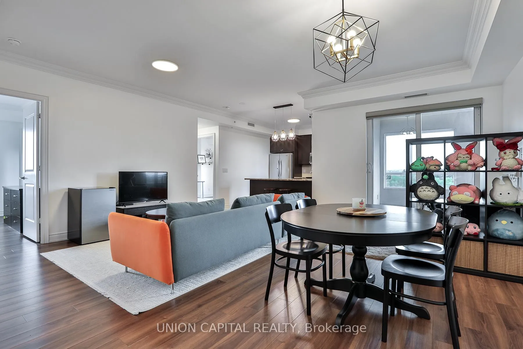 Photo 3 of Unit 605, 9255 Jane Street, Vaughan, Maple — HOMEH