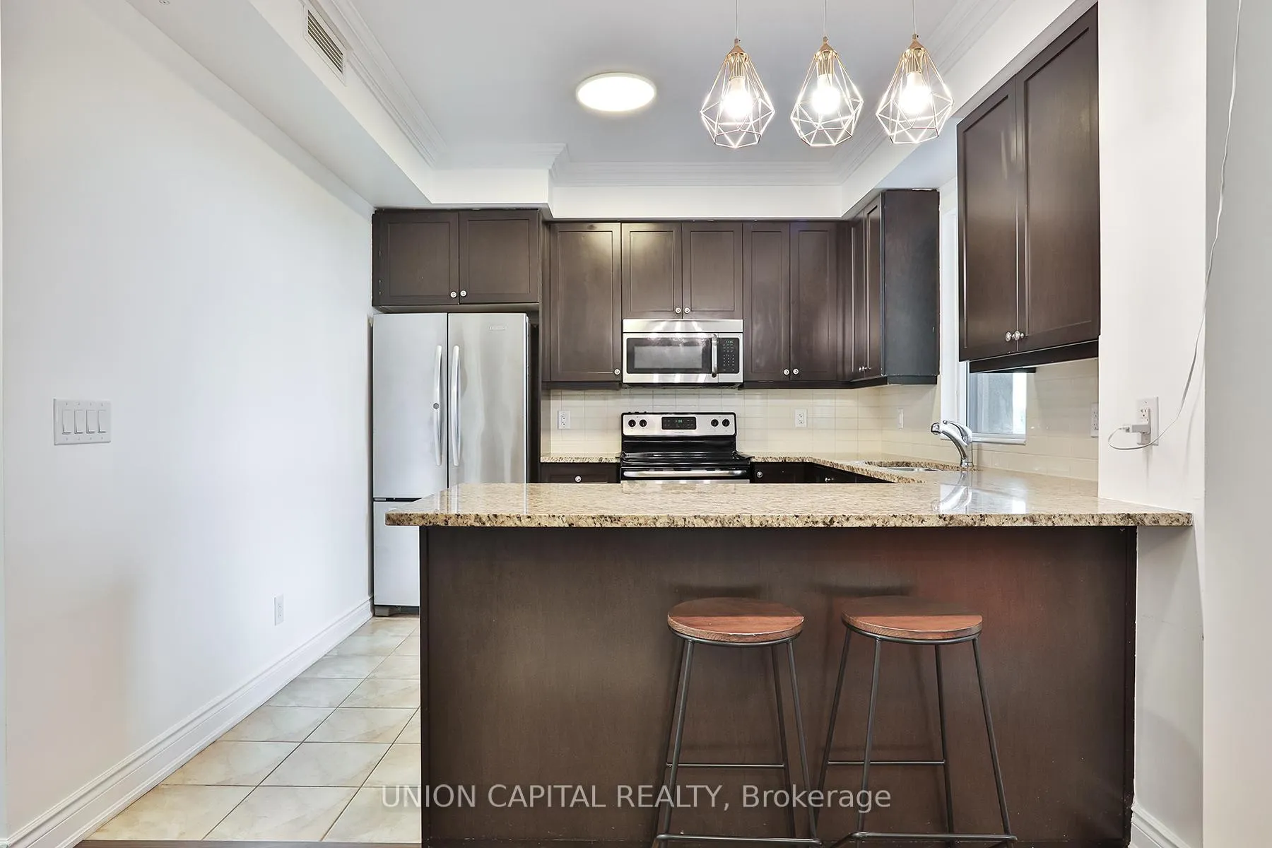 Photo 9 of Unit 605, 9255 Jane Street, Vaughan, Maple — HOMEH