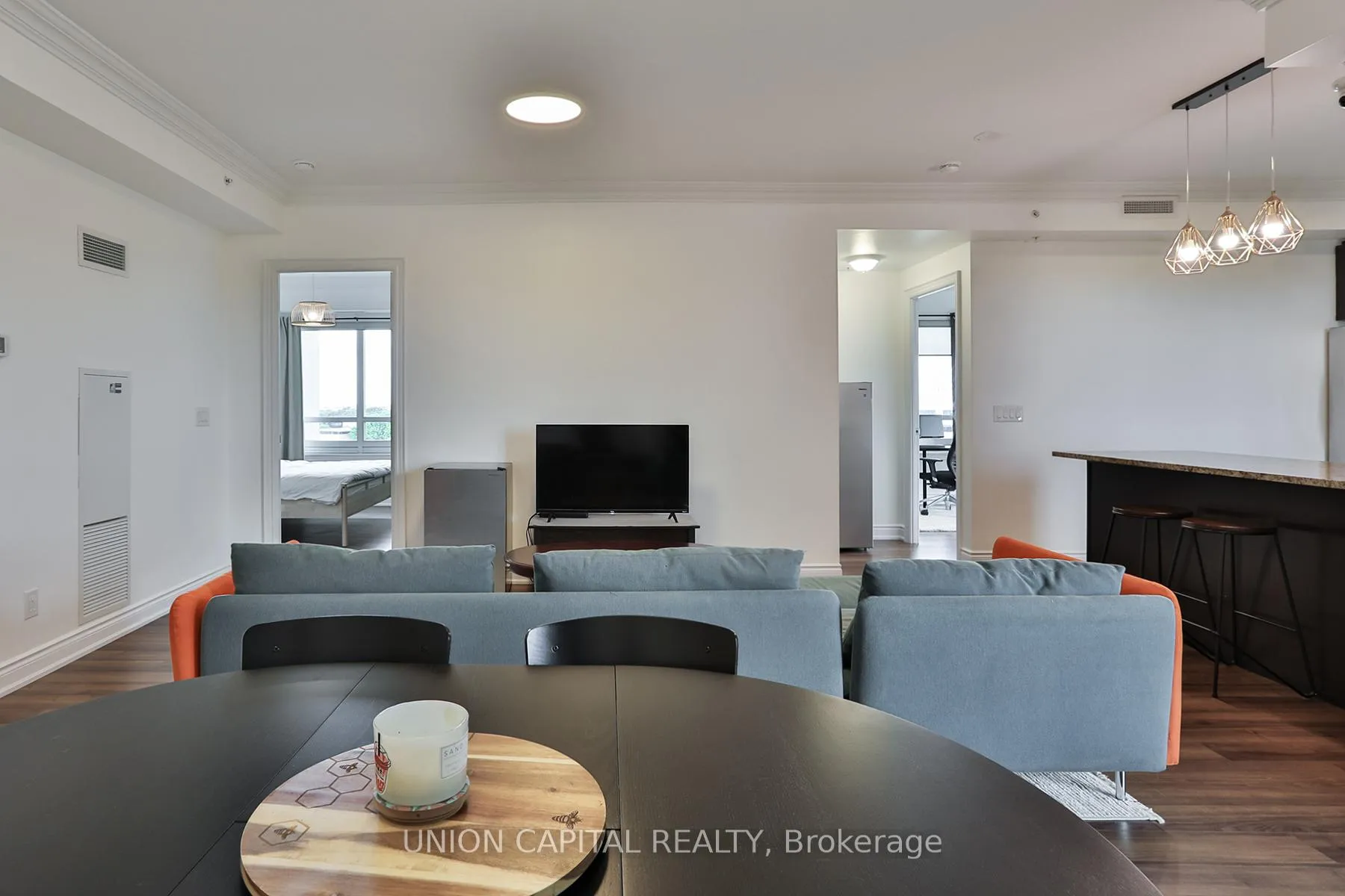 Photo 12 of Unit 605, 9255 Jane Street, Vaughan, Maple — HOMEH