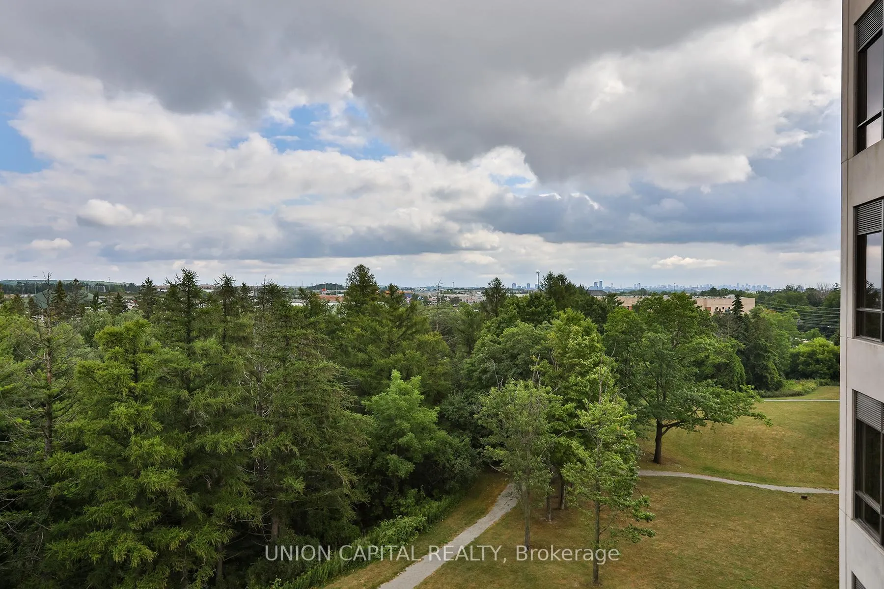 Photo 27 of Unit 605, 9255 Jane Street, Vaughan, Maple — HOMEH