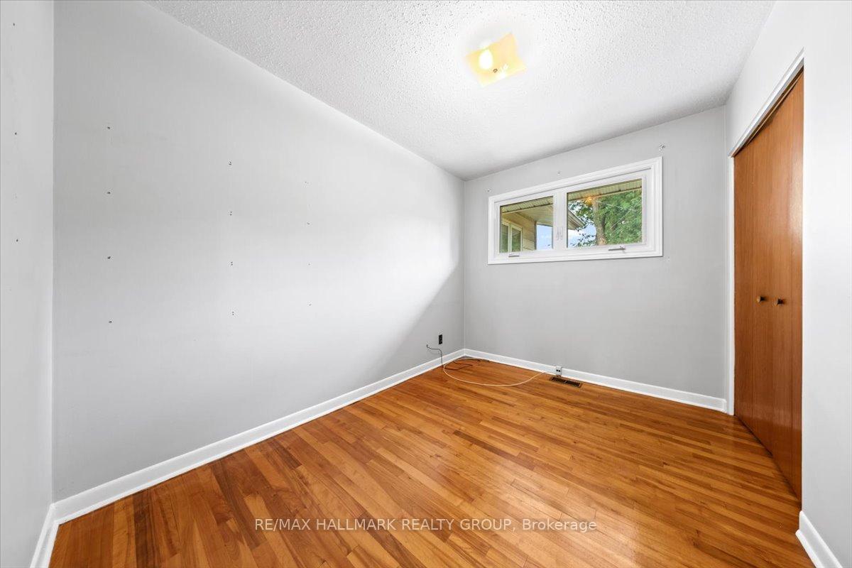 Photo 15 of 2140 Tawney Road, Ottawa, Hawthorne Meadows — HOMEH