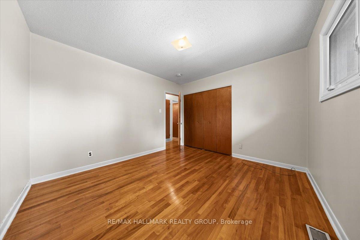 Photo 22 of 2140 Tawney Road, Ottawa, Hawthorne Meadows — HOMEH