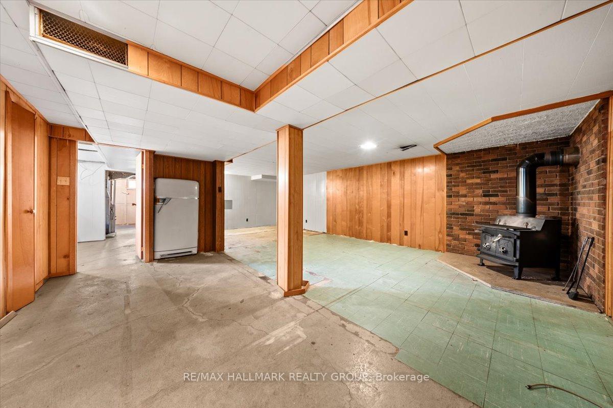 Photo 23 of 2140 Tawney Road, Ottawa, Hawthorne Meadows — HOMEH