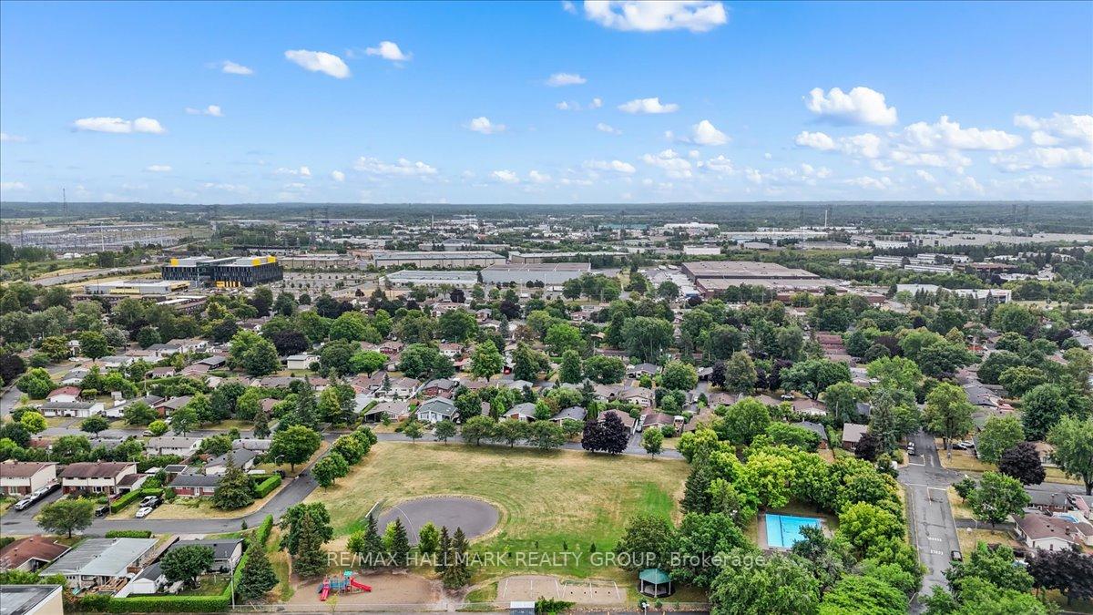Photo 35 of 2140 Tawney Road, Ottawa, Hawthorne Meadows — HOMEH