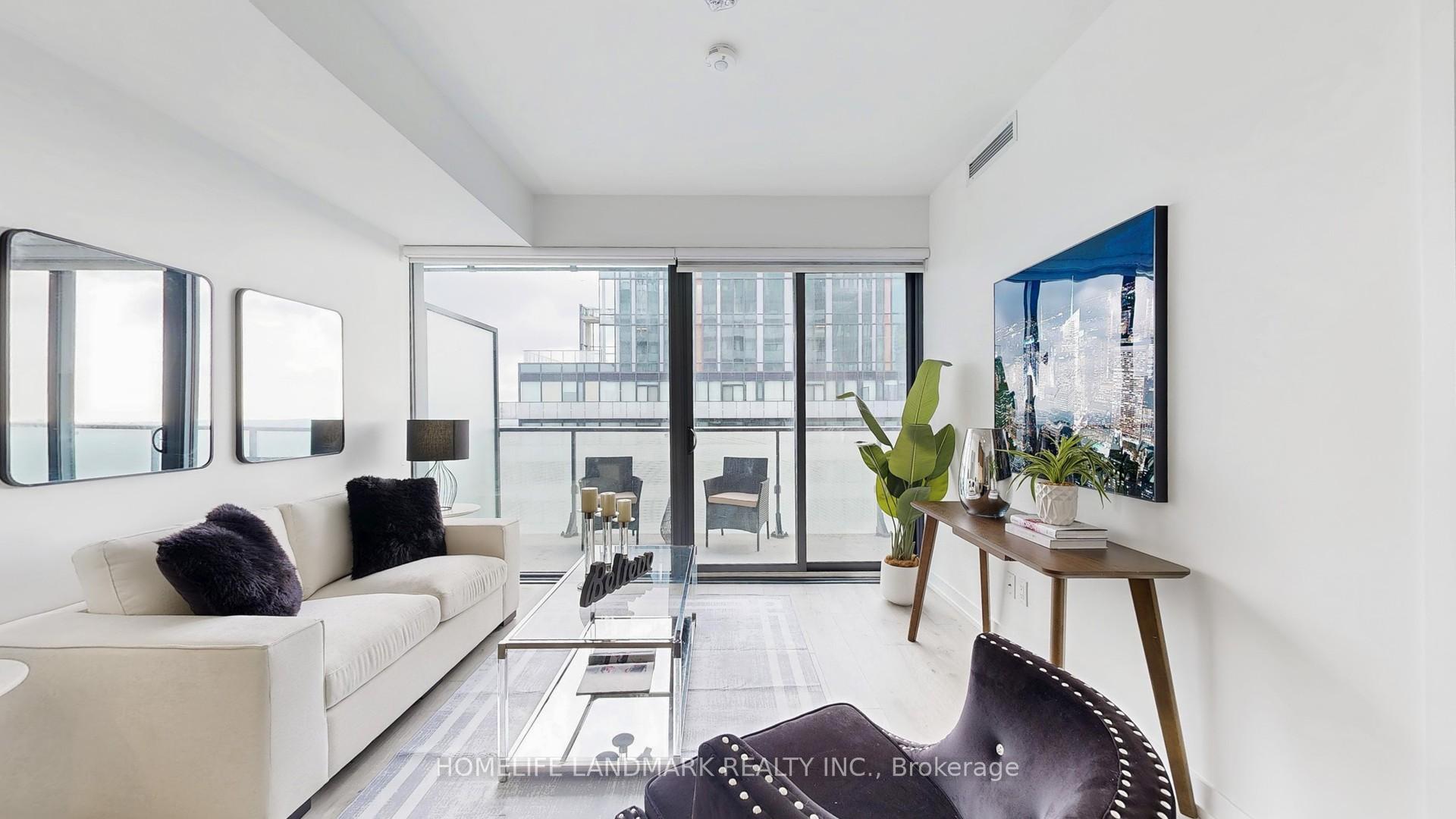 Photo 6 of Unit 3906, 161 Roehampton Avenue, Toronto, Mount Pleasant West — HOMEH