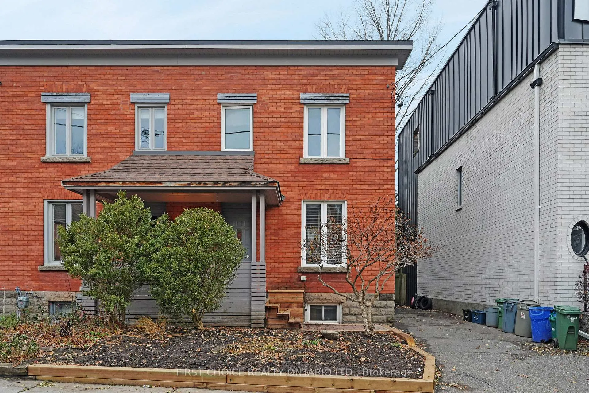 Photo 2 of 18 Rupert Street, Ottawa, Glebe — HOMEH