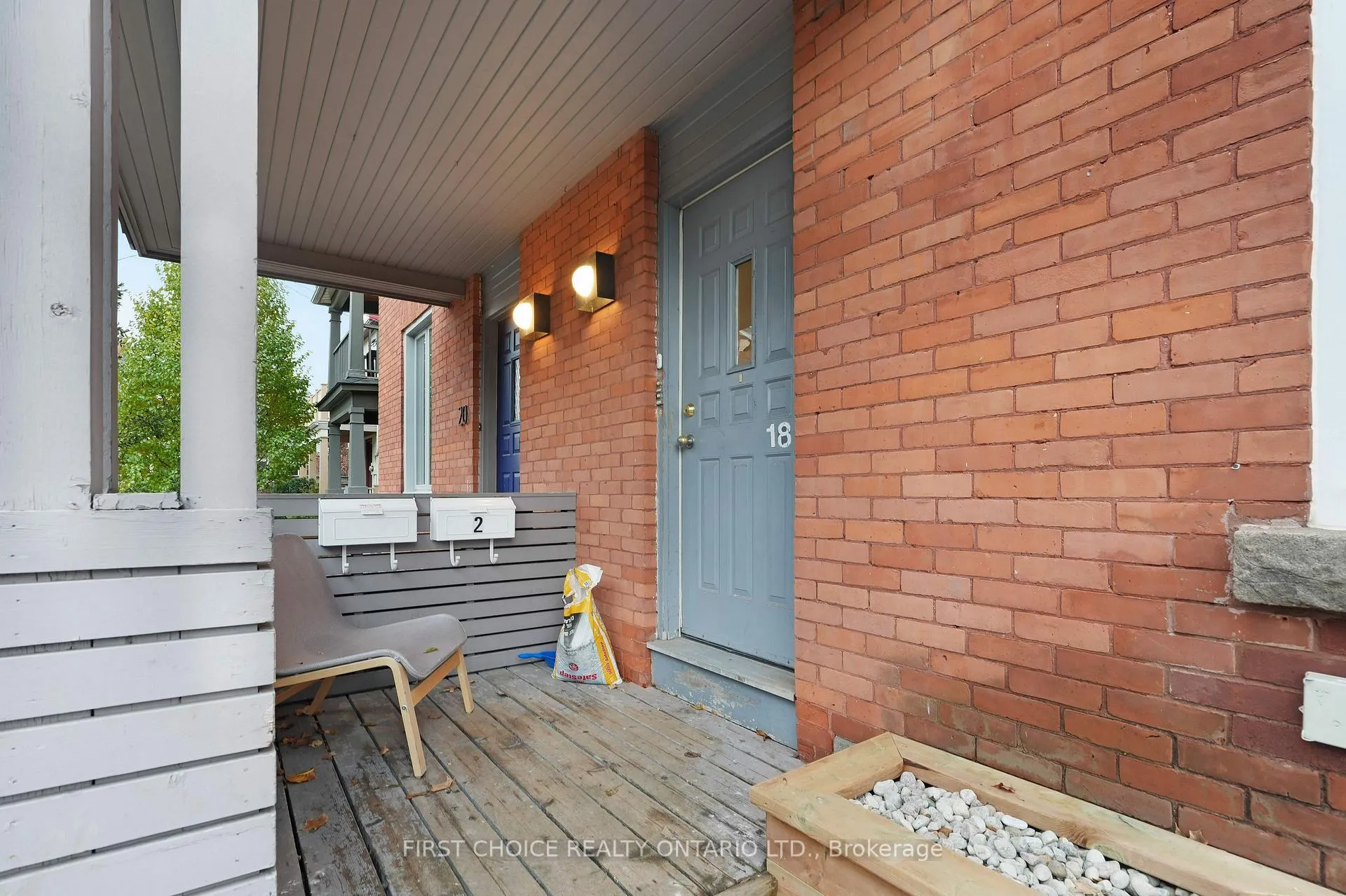 Photo 3 of 18 Rupert Street, Ottawa, Glebe — HOMEH