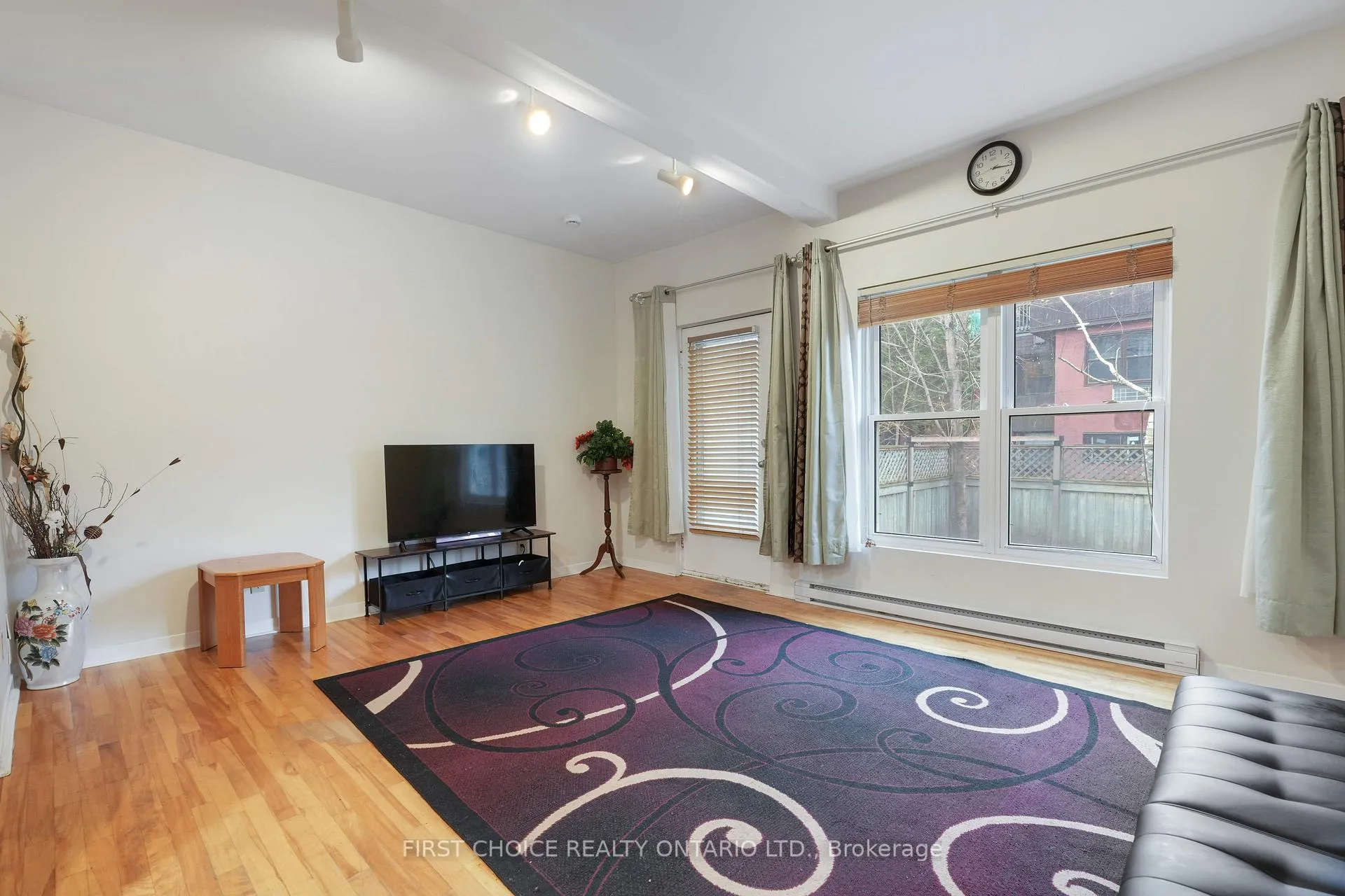 Photo 10 of 18 Rupert Street, Ottawa, Glebe — HOMEH