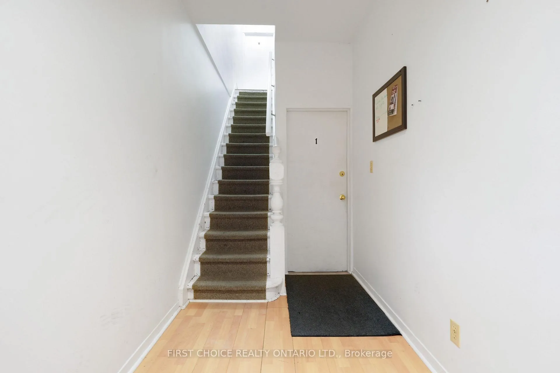 Photo 25 of 18 Rupert Street, Ottawa, Glebe — HOMEH