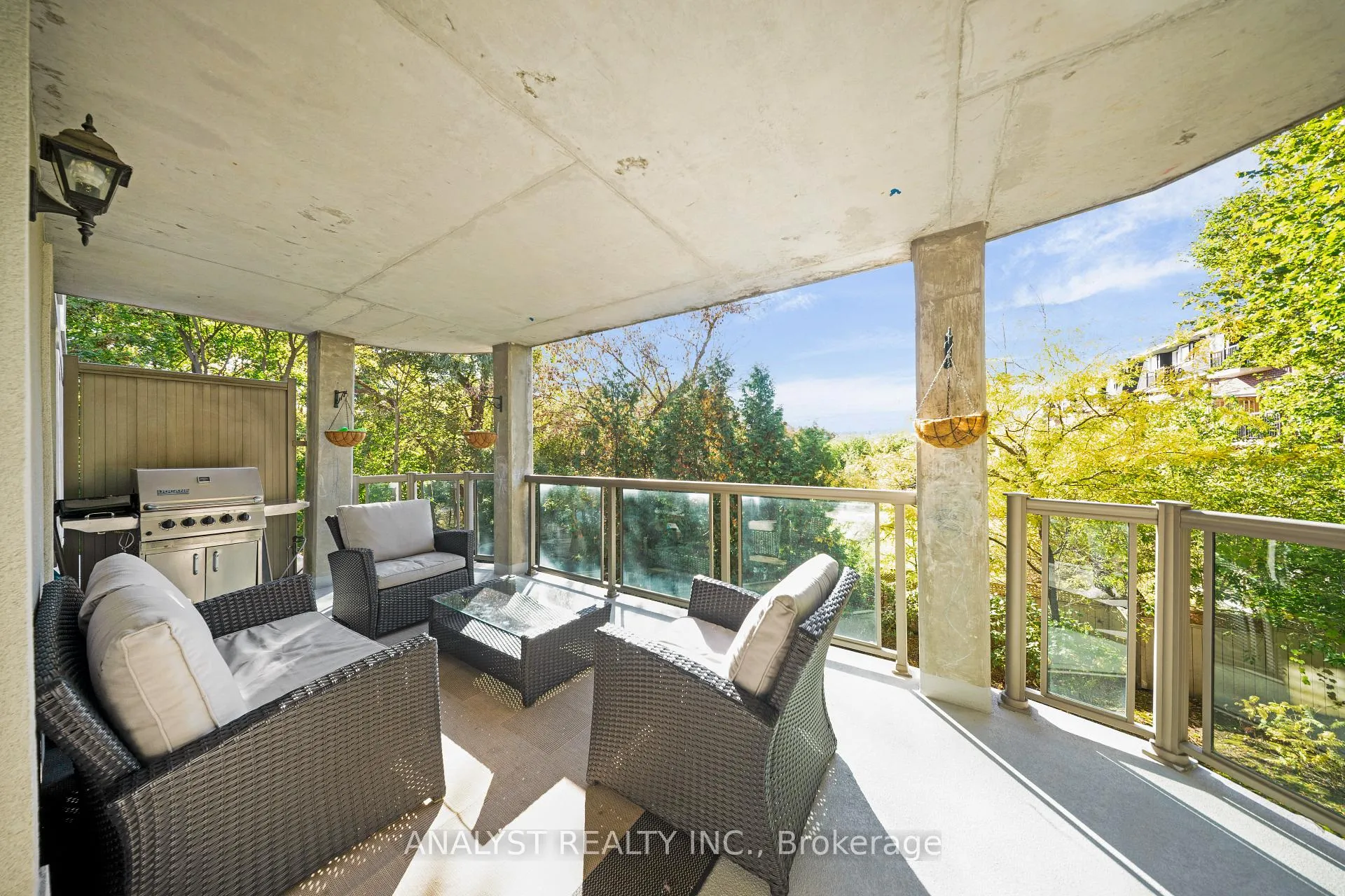 Photo 10 of Unit 107, 245 Pine Grove Road, Vaughan, Islington Woods — HOMEH