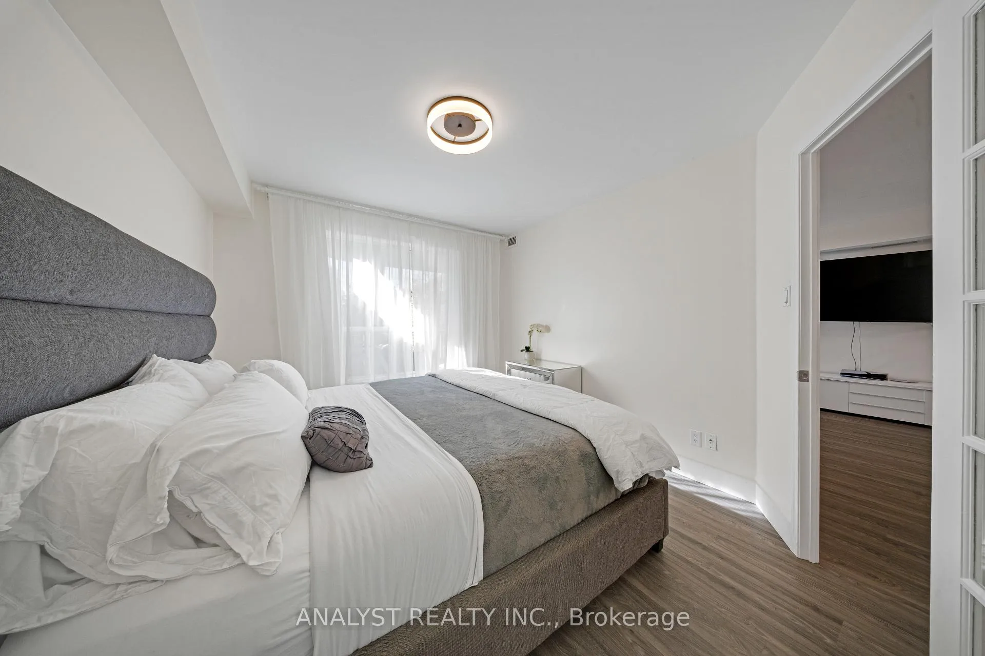 Photo 13 of Unit 107, 245 Pine Grove Road, Vaughan, Islington Woods — HOMEH