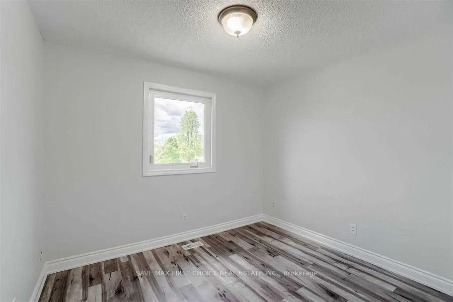 Photo 15 of 6 Wildercroft Avenue, Brampton, Brampton North — HOMEH