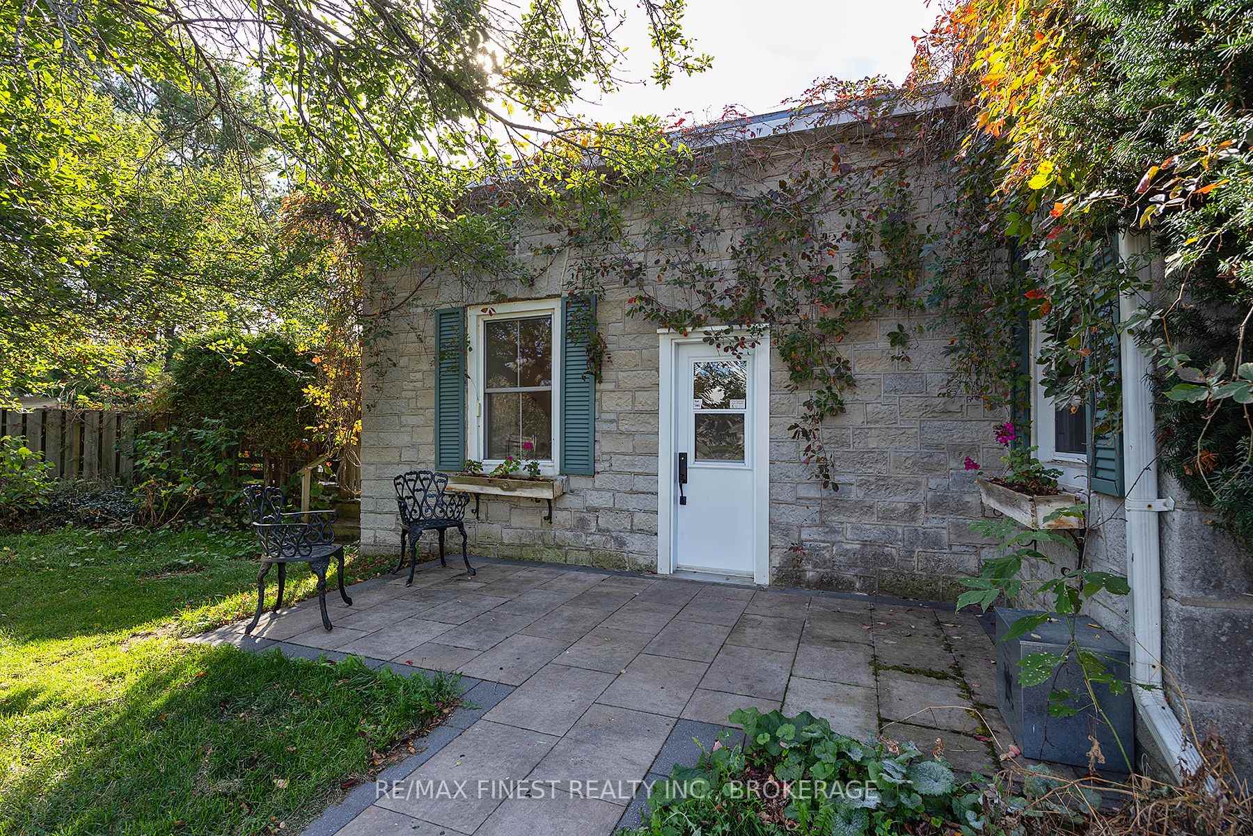 Photo 11 of 5033 Eddy Lane, Frontenac, Frontenac South — HOMEH