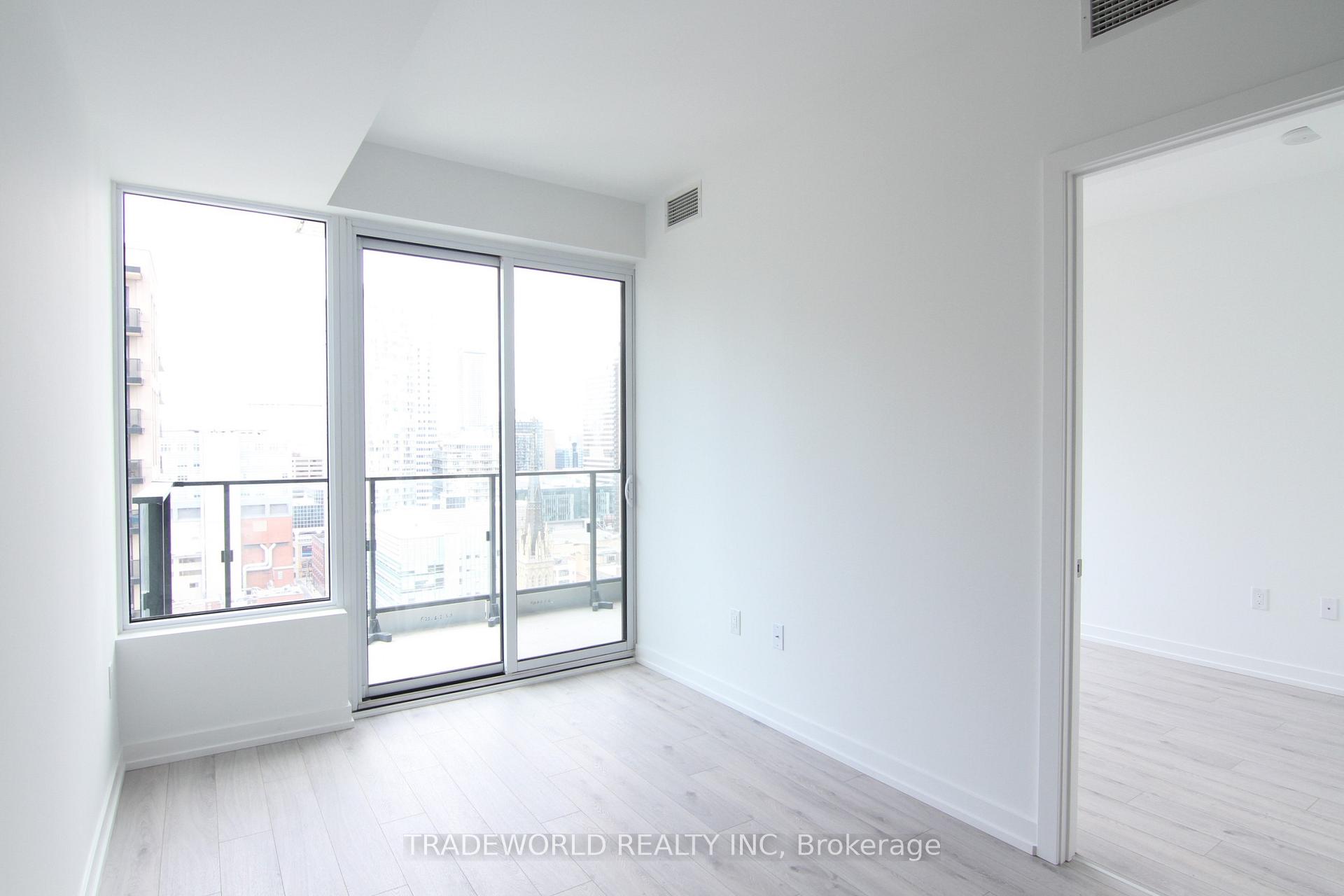 Photo 2 of Unit 2716, 77 Shuter Street, Toronto, Church-Yonge Corridor — HOMEH